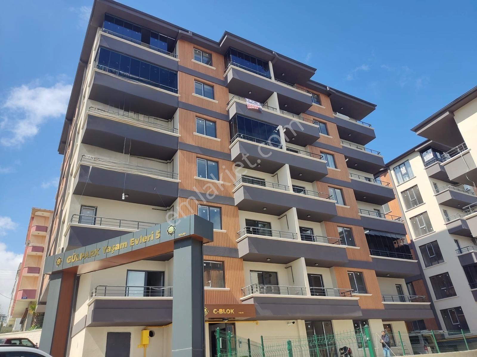 Ali Erişgin'den Kiralık 1+1 Eşyasız Daire Muhteşem Deniz Manzaralı