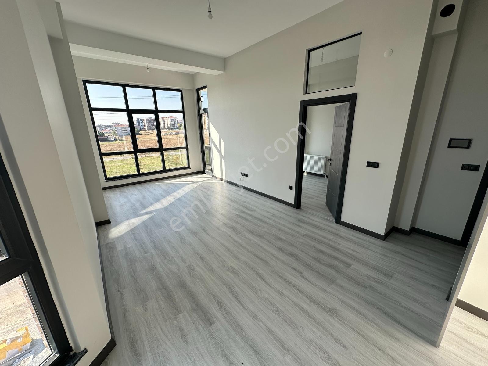 Rumeli Mahallesi'nde Bülent Ecevit Yakını 1+1 Kiralık Daire - Görsel 22