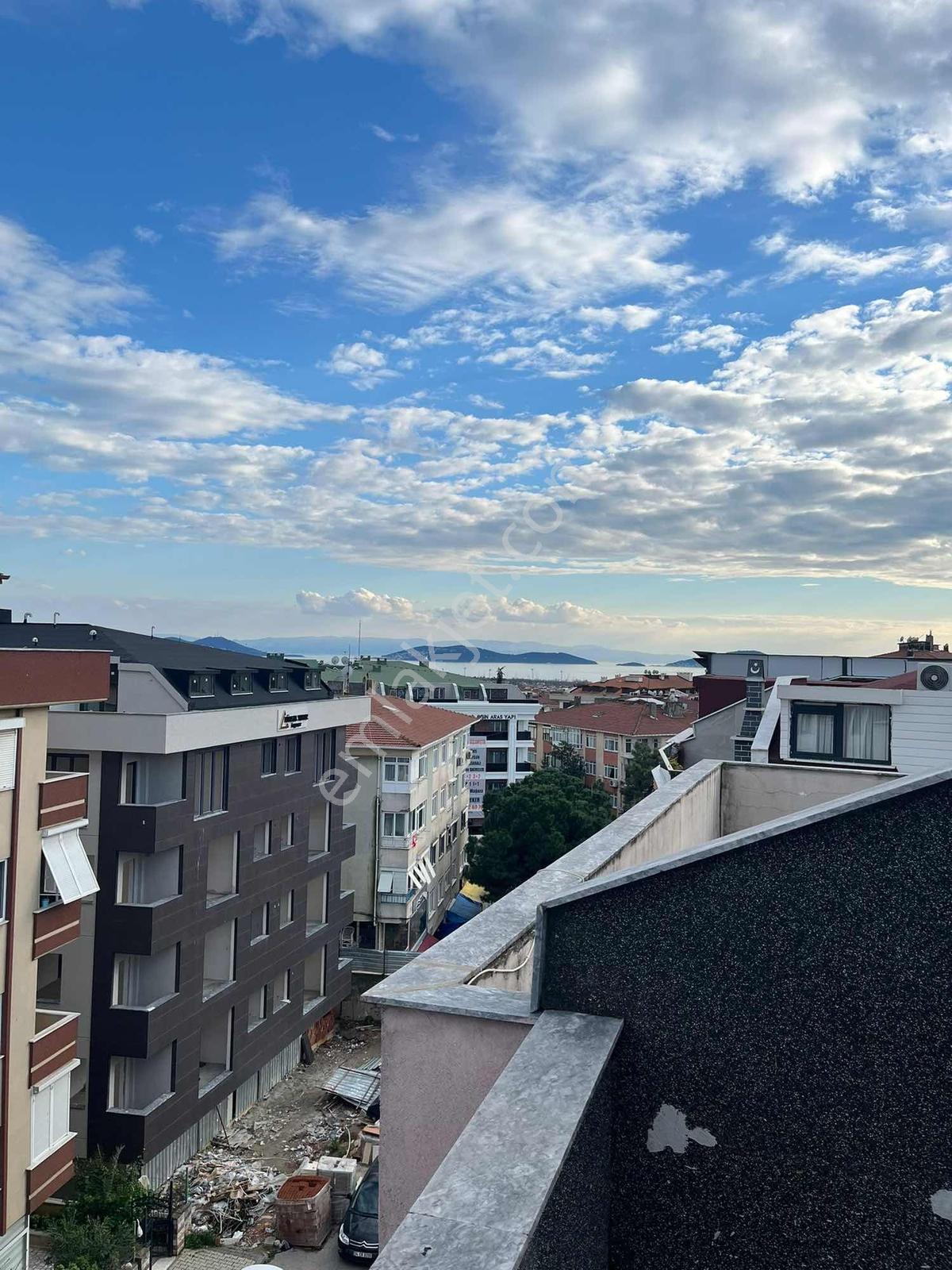Maltepe Küçükyalıda Deniz Manzaralı Lüks Dubleks | - Görsel 10