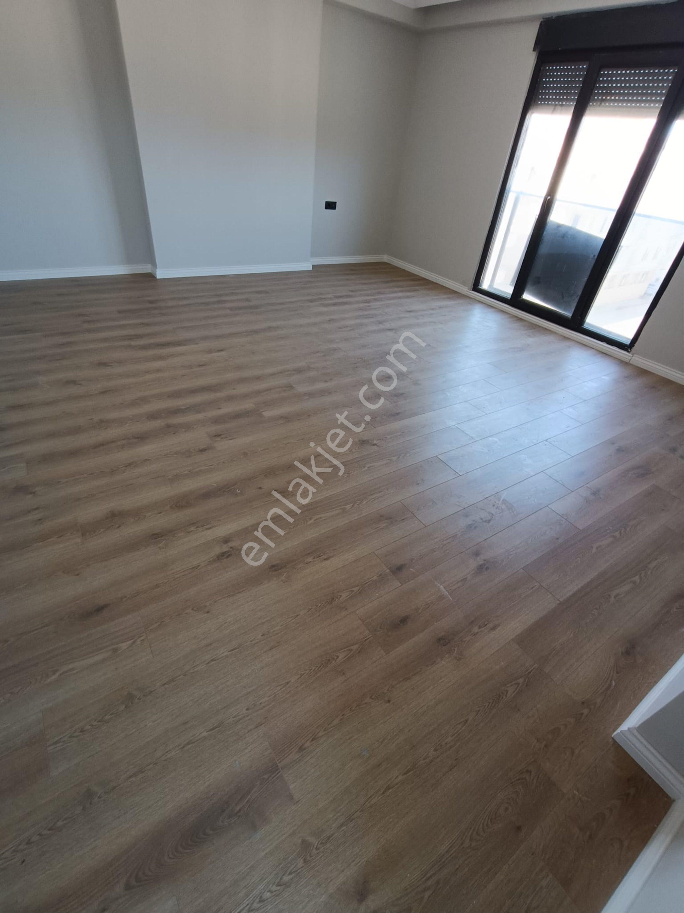 Mt Emlak'ta Tuzla İstasyon Mahallesi'nde Kiralık 3+1 Daire - Görsel 11