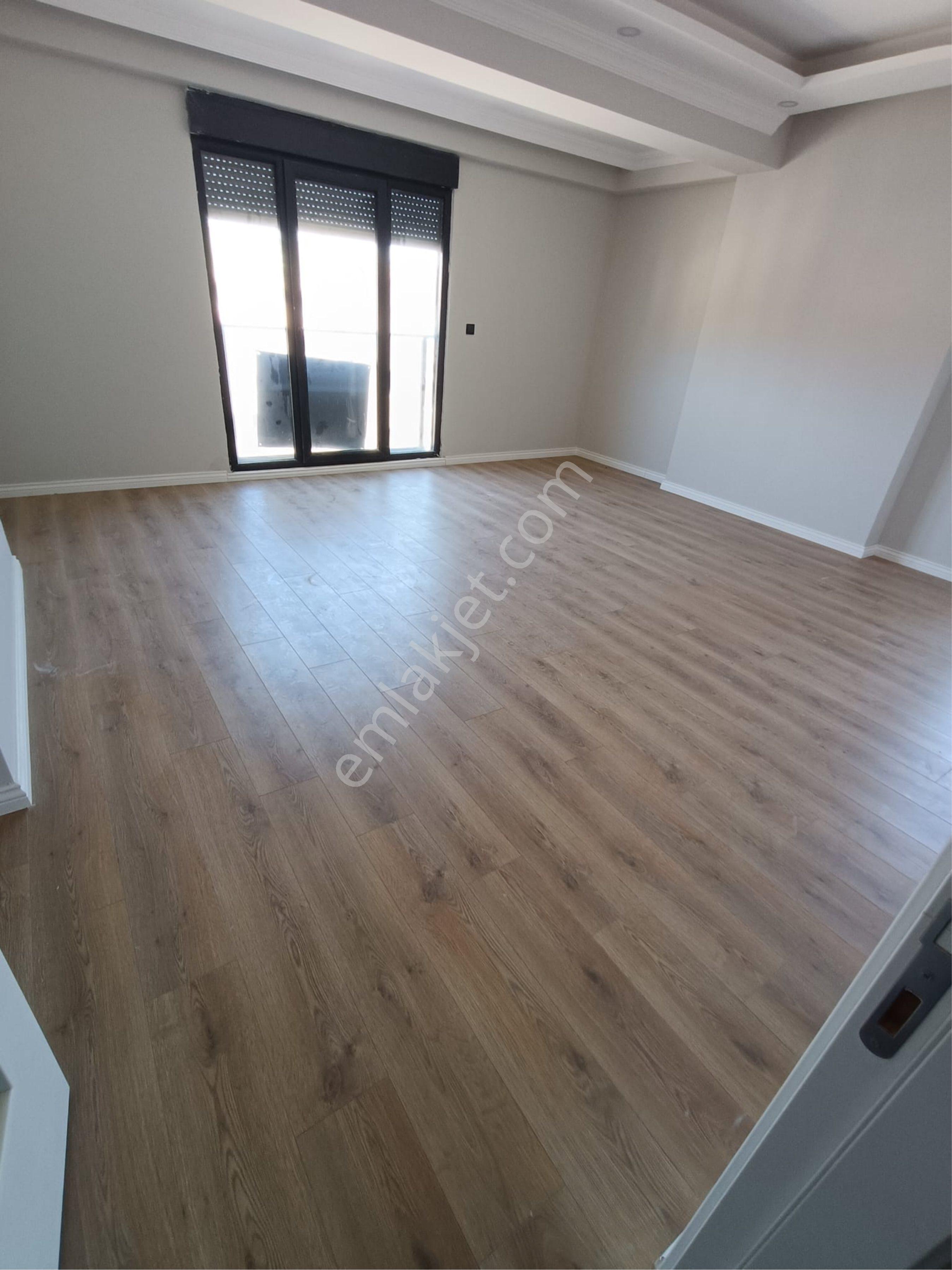 Mt Emlak'ta Tuzla İstasyon Mahallesi'nde Kiralık 3+1 Daire - Görsel 10