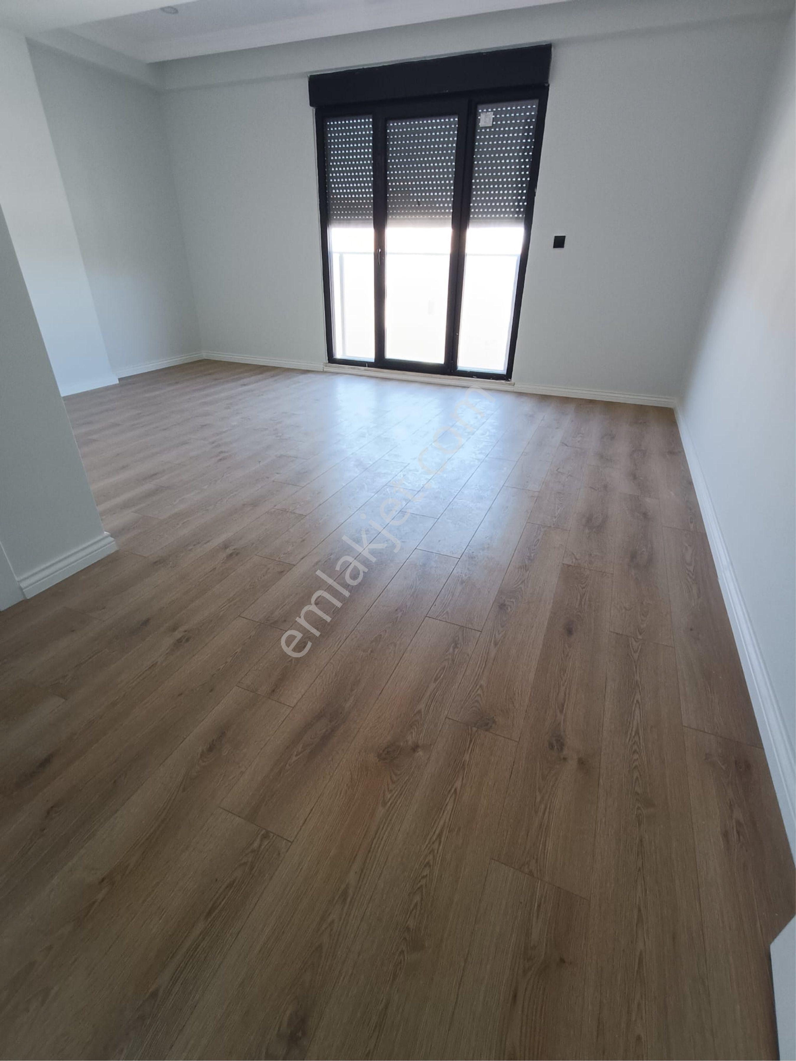 Mt Emlak'ta Tuzla İstasyon Mahallesi'nde Kiralık 3+1 Daire - Görsel 8