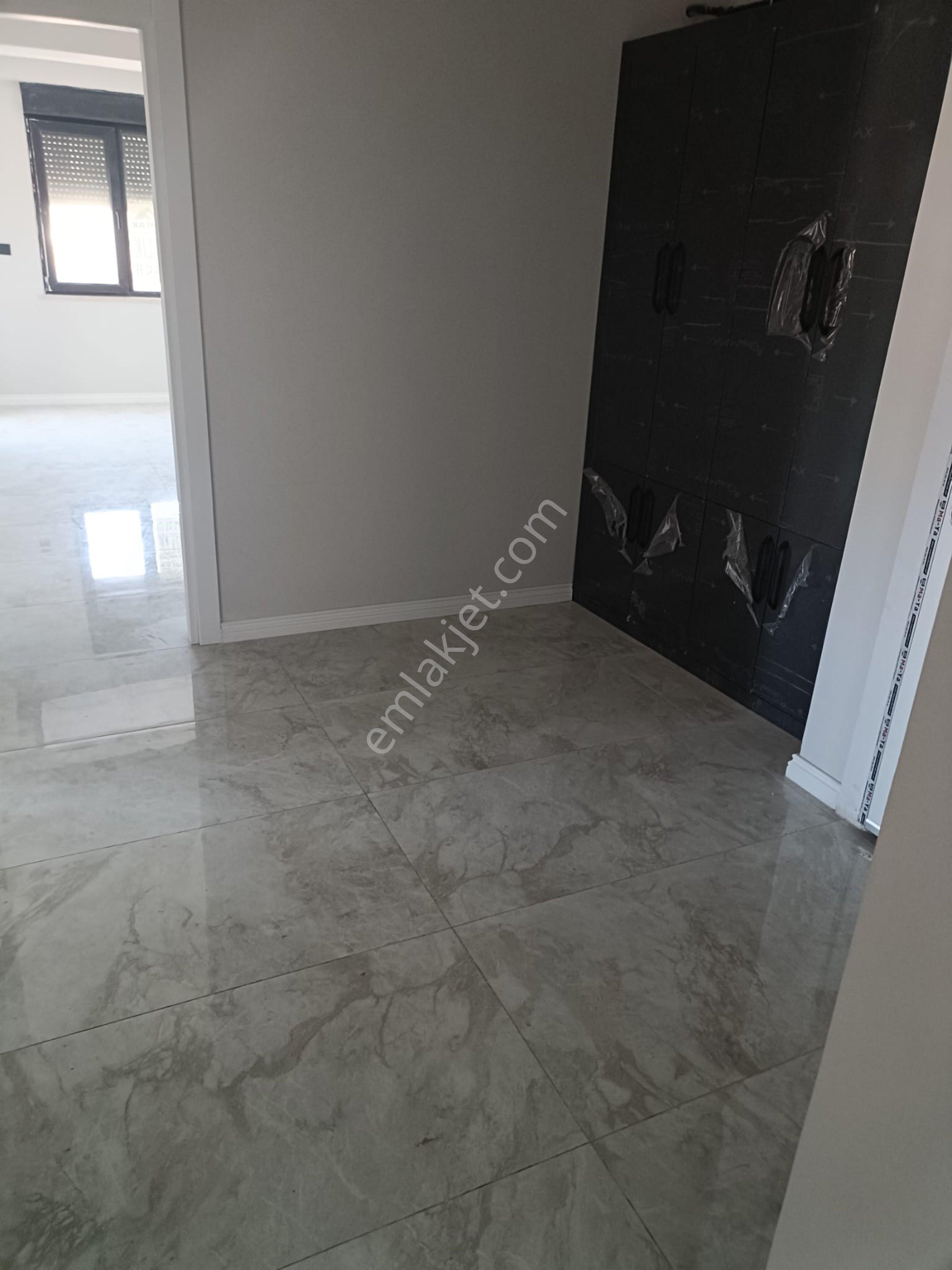 Mt Emlak'ta Tuzla İstasyon Mahallesi'nde Kiralık 3+1 Daire - Görsel 19