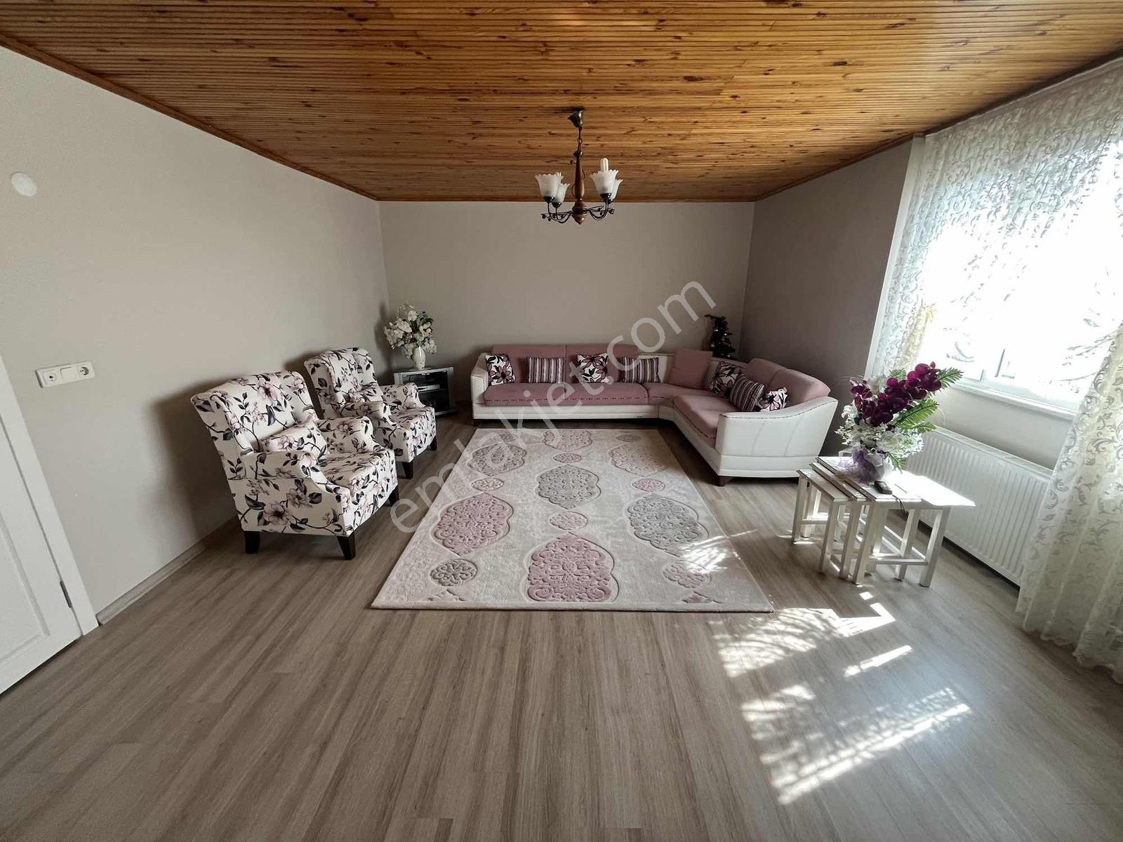 Satıık 4+1 Konum Ve Fiyat Avantajlı Masrafsız Daire - Görsel 18