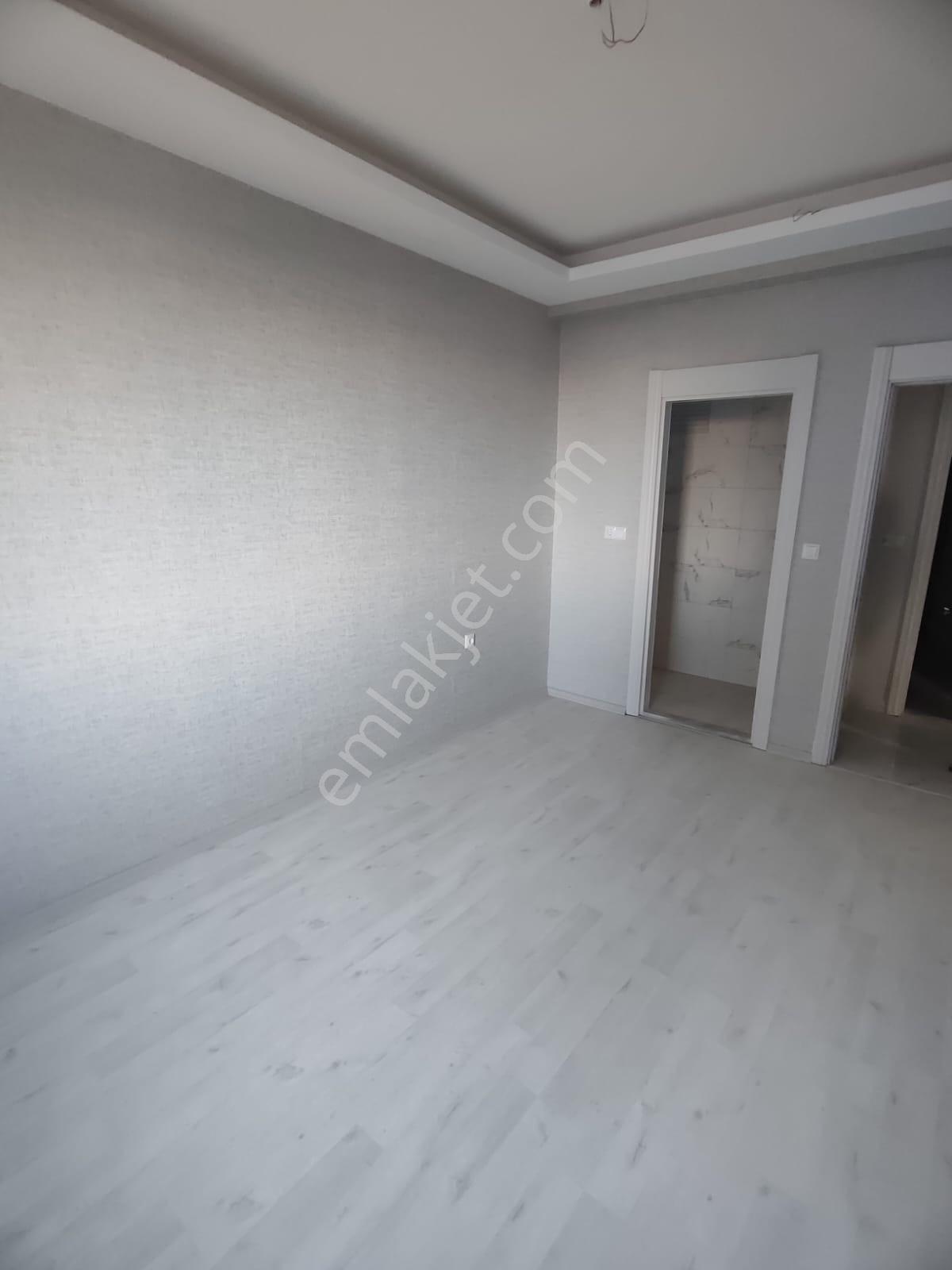 Afyon Tezcan Emlaktan Kiralık 3 1 Daire - Görsel 9