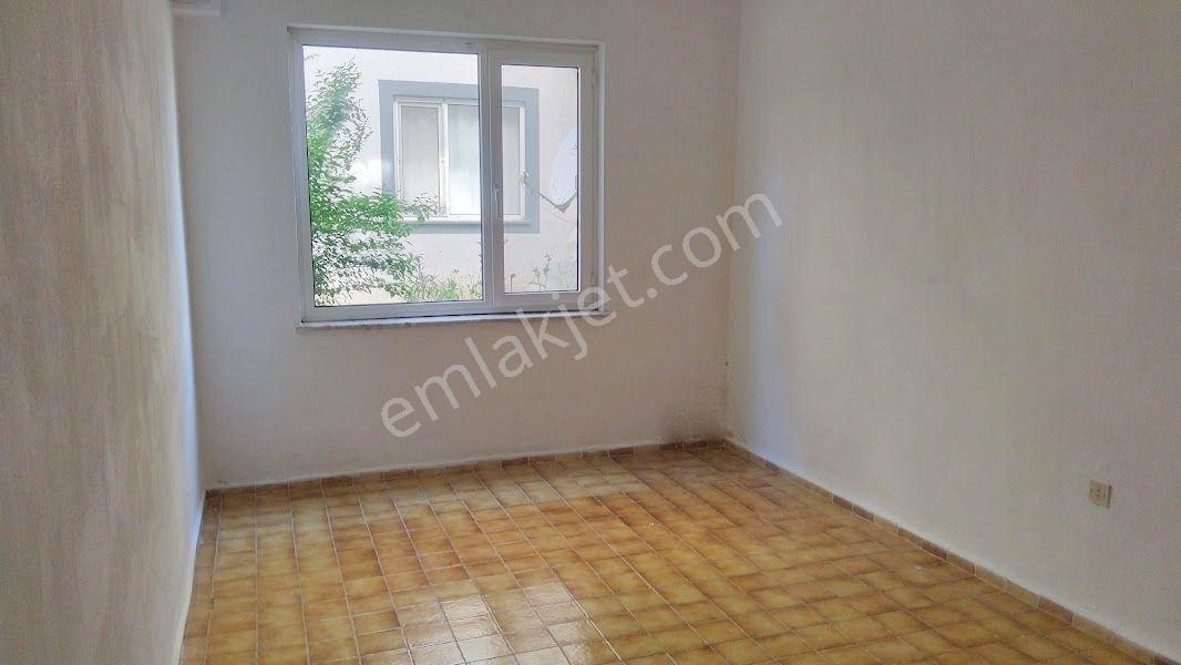 Ayvalık Sarımsaklı Denize Yakın Kiralık 2+1 Daire - Görsel 14