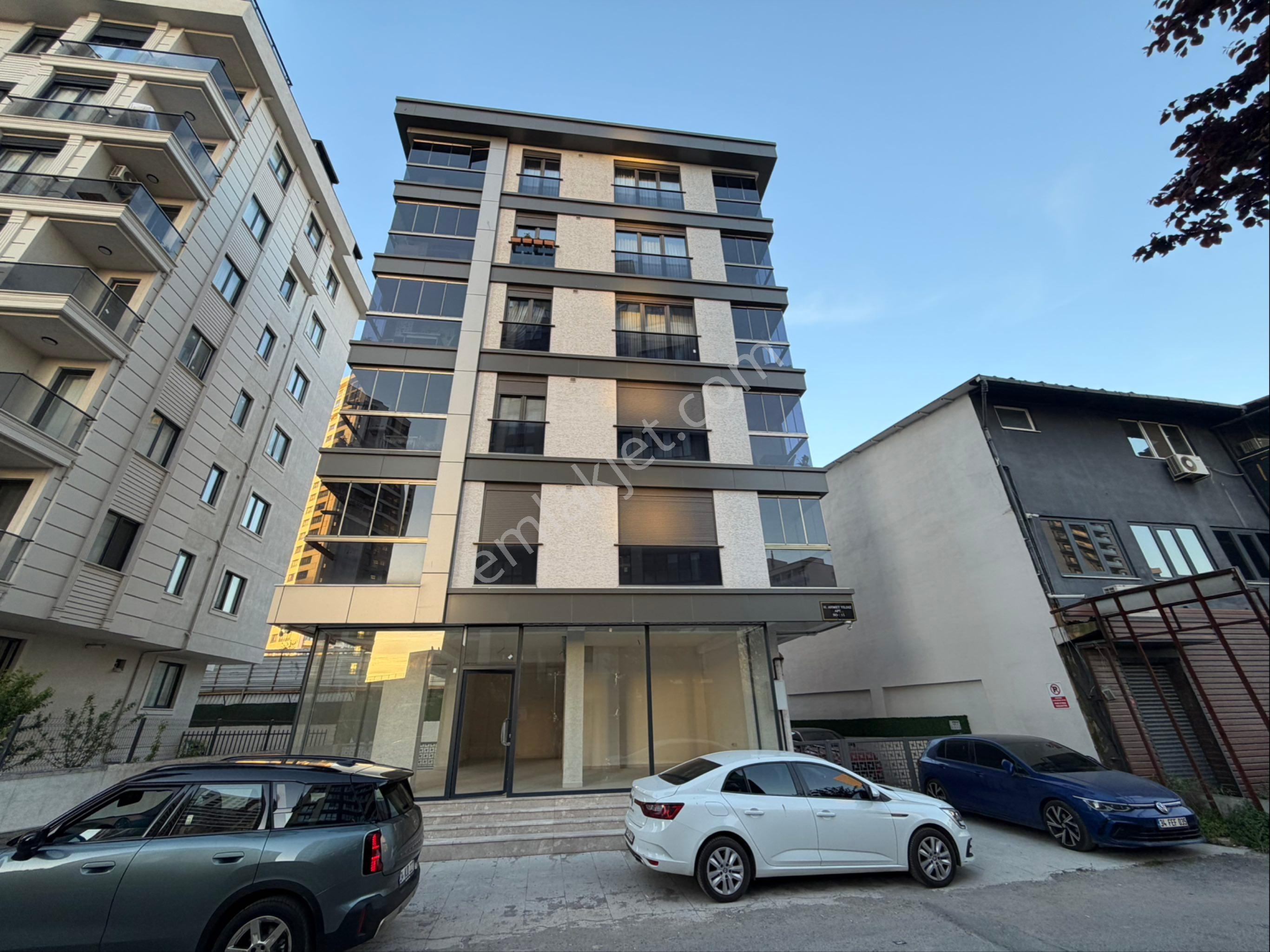 Maltepe Cevizli Tugay Yoluna Paralel İskanlı Satılık Dükkan - Görsel 26