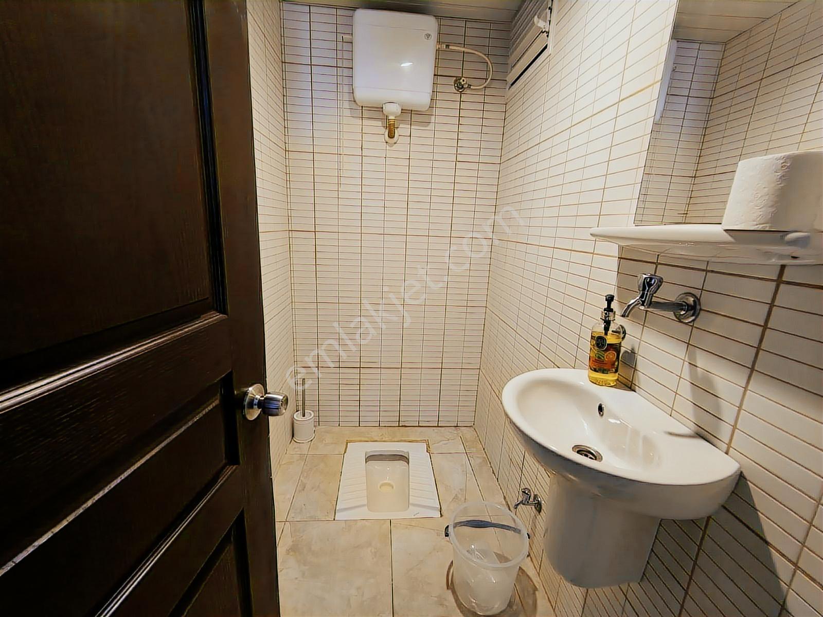 Remax-hür Fatma Yıldız Dan Baytur Sitesinde Satılık 3+1 - Görsel 20