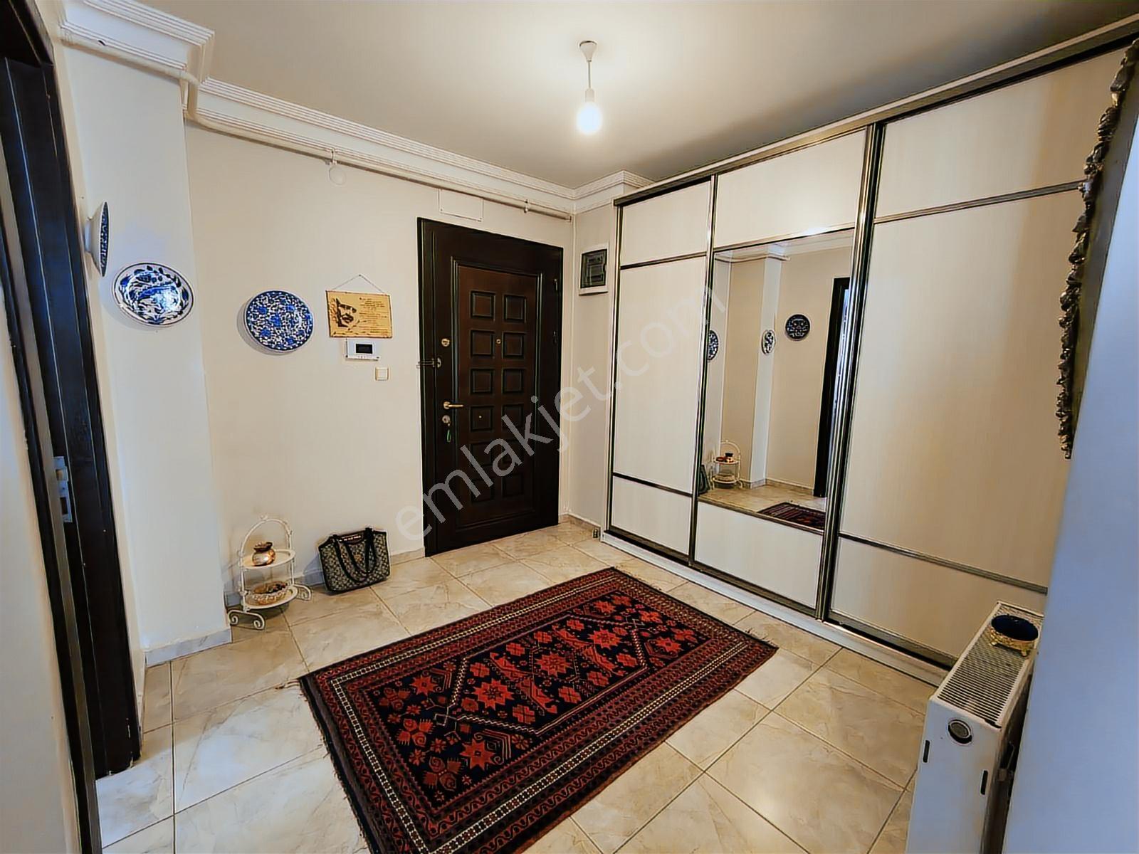 Remax-hür Fatma Yıldız Dan Baytur Sitesinde Satılık 3+1 - Görsel 23