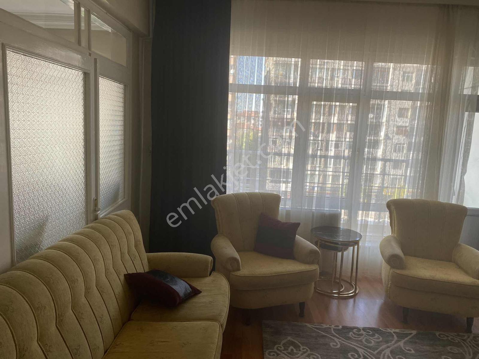 Sivas Caddesi'nde Cadde Cepheli 4.kat İçi Yapılı Satılık Daire - Görsel 14