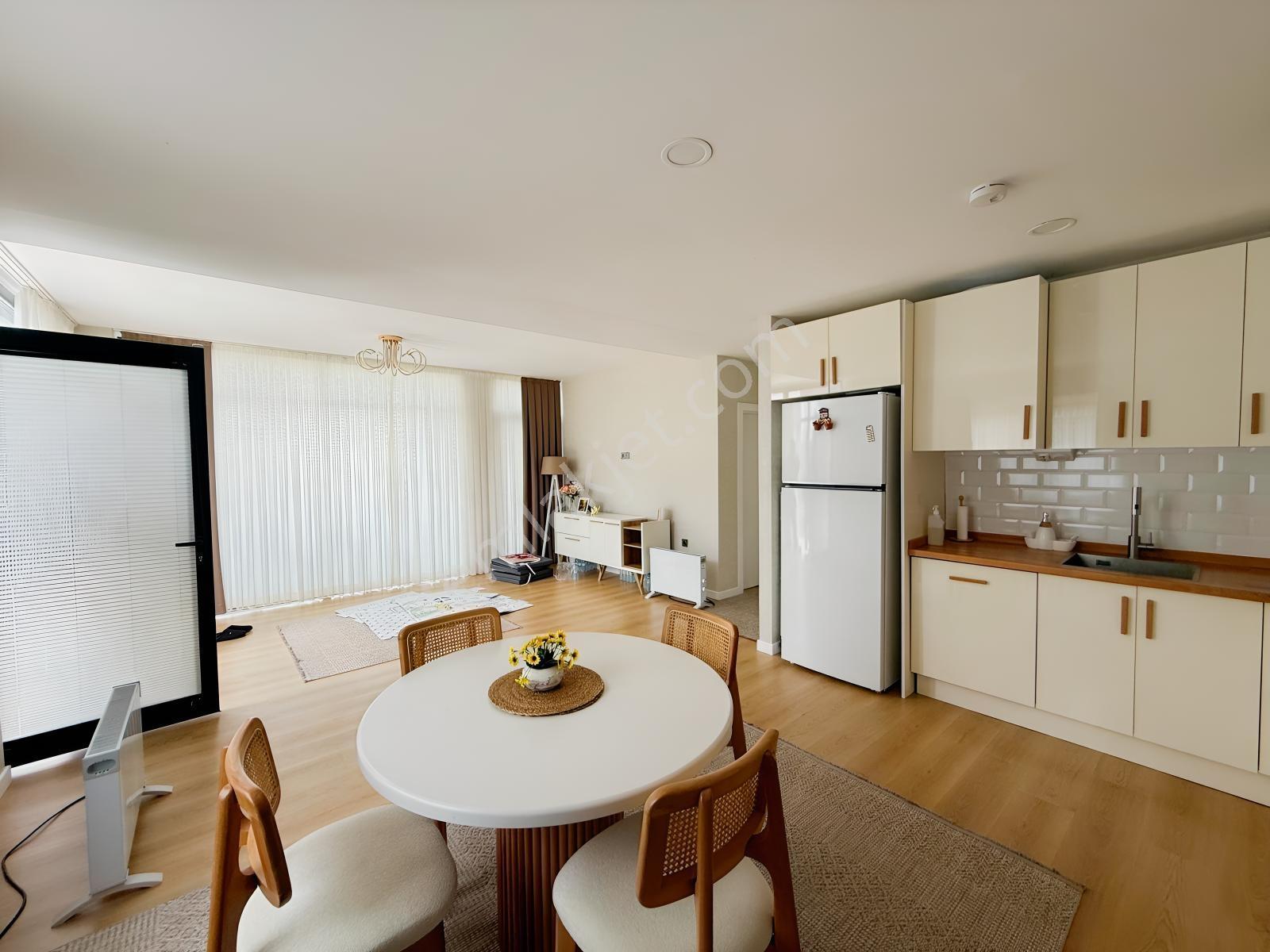 Temelli Cumhuriyet Satılık Ultra Lüx Eşyalı Villa - Görsel 4
