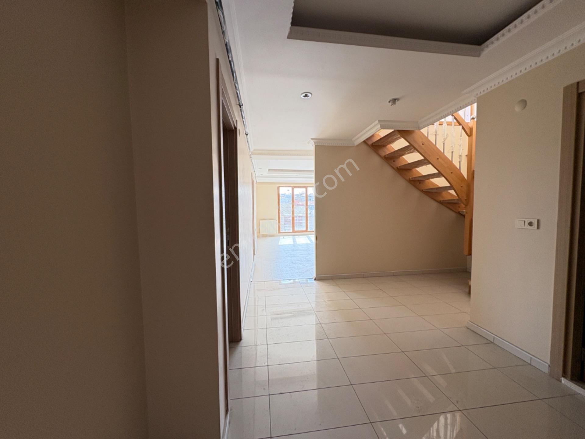 Mollateam Bayrampaşa Kartaltepe Mah Satılık 200 M² Lüks Dubleks Daire - Görsel 4