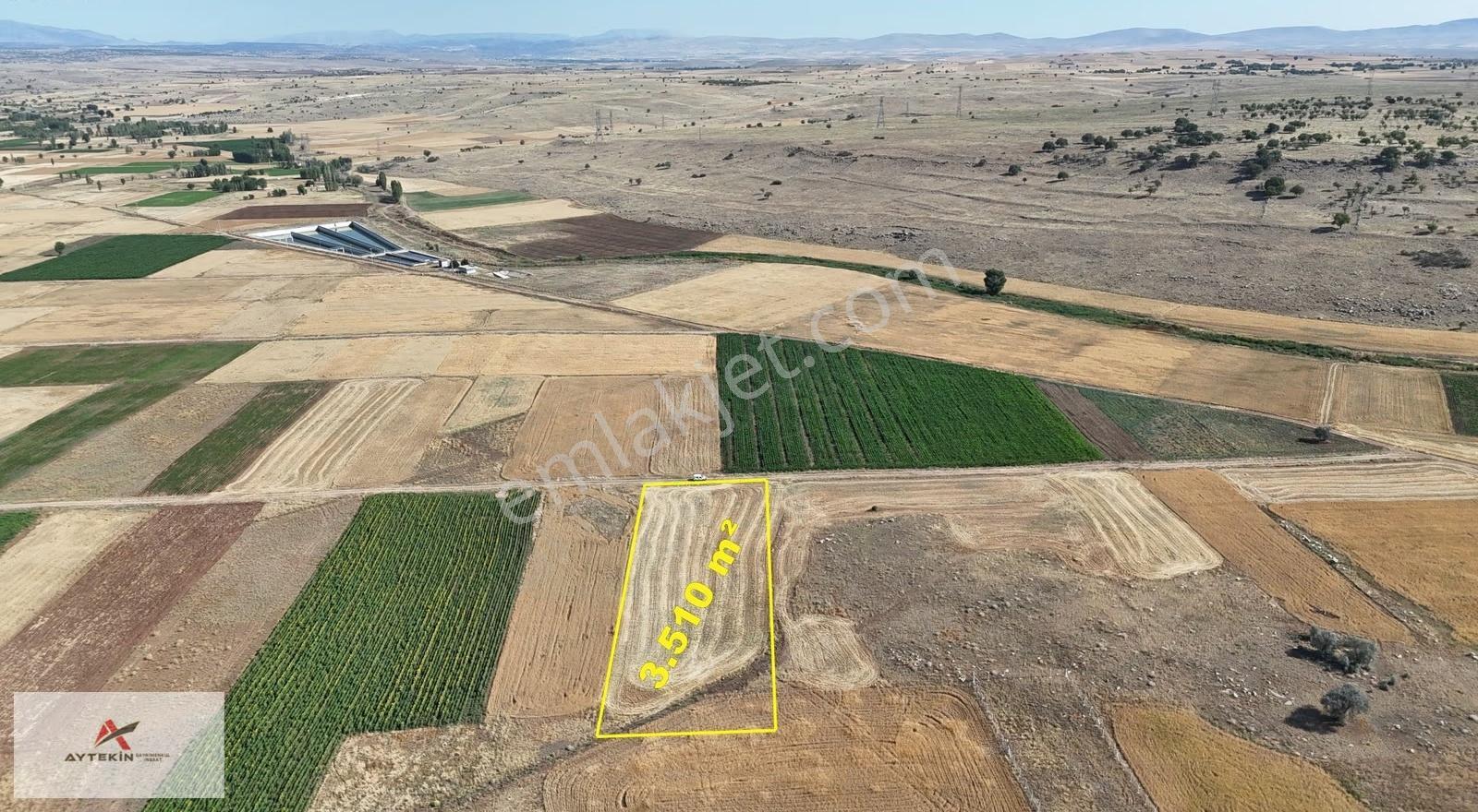 Akören Tülce Mahallesinde 3.510 M² Müstakil Tapulu Tarla - Görsel 4