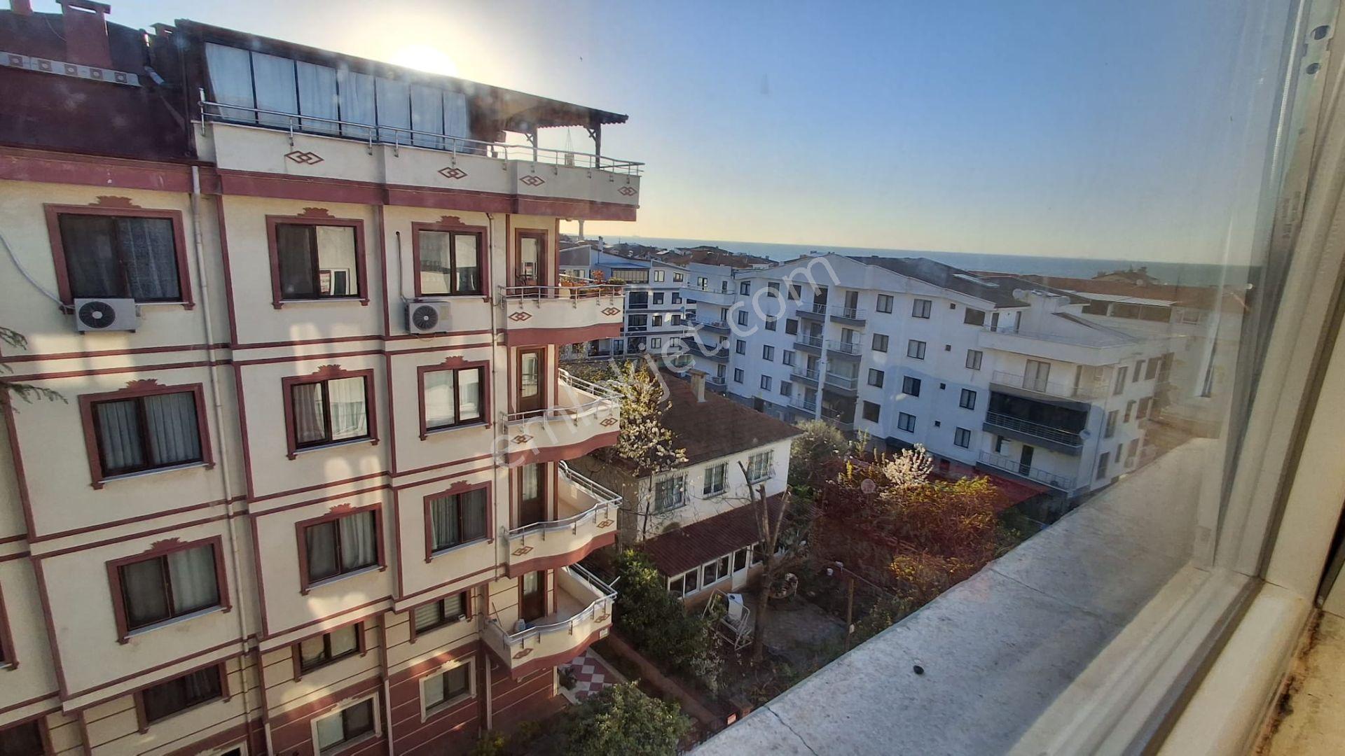 Çınarcık Merkezde,deniz Manzaralı, 4+2, Tek Tapulu Çift Daire