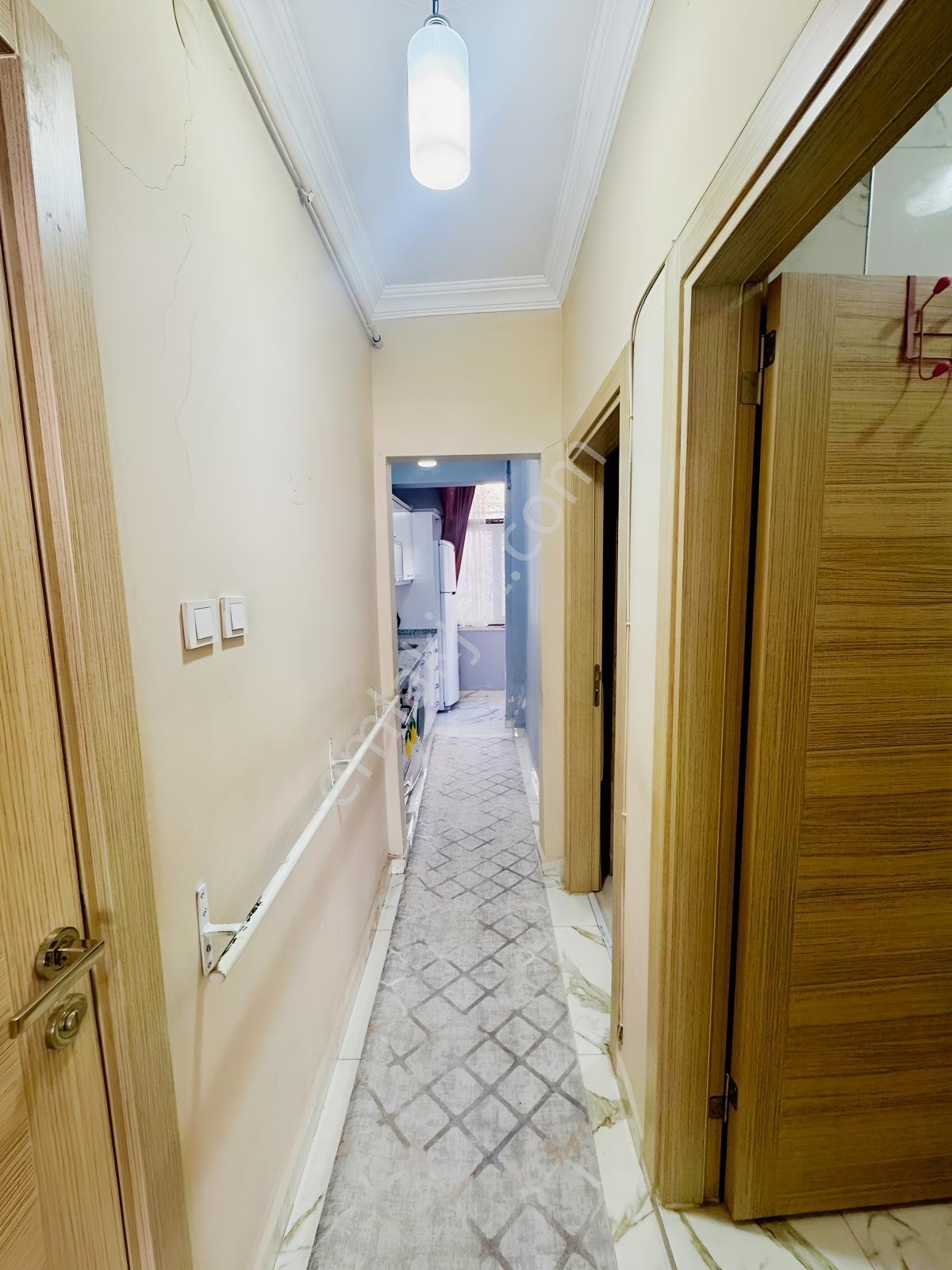 Altınemlaktan Kocamustafapaşada Giriş Katı Satılık Daire - Görsel 12