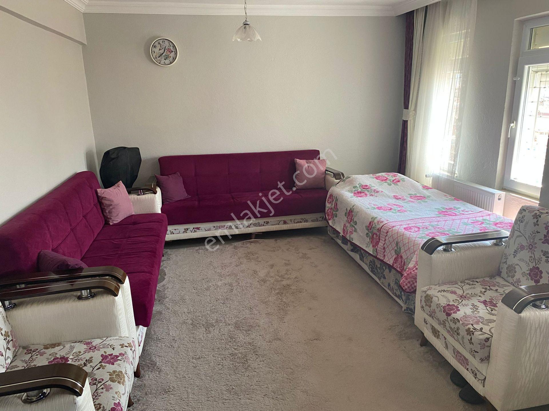 Adil Emlak 'tan Cumhuriyet Mahallesi Özel Salihli Hastanesi Arkası 3+1 115m2 Daire - Görsel 3