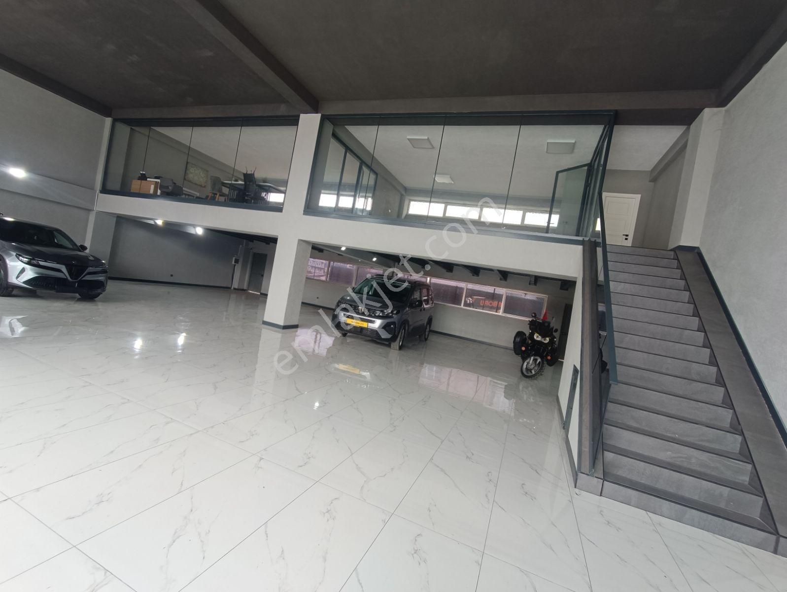 Tem İle Havaalanı Bağlantı Yolu Üzeri Kiralık Showroom& Mağaza - Görsel 16