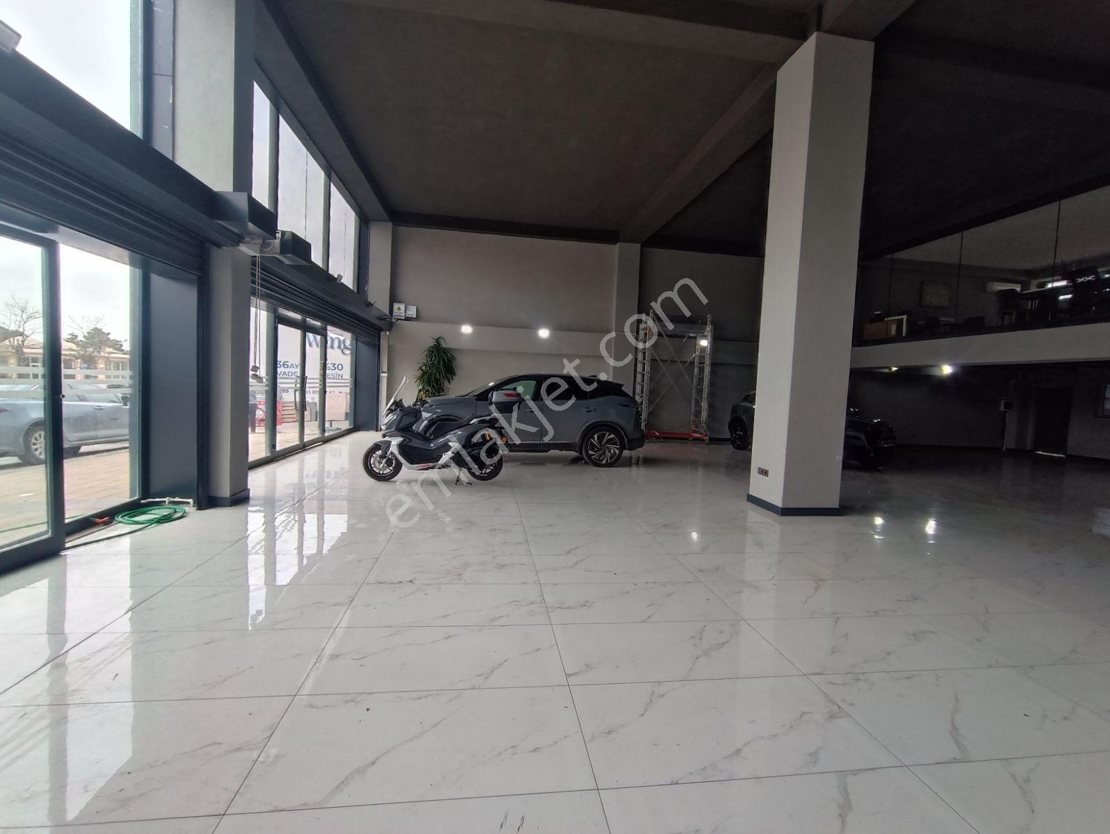 Tem İle Havaalanı Bağlantı Yolu Üzeri Kiralık Showroom& Mağaza - Görsel 23
