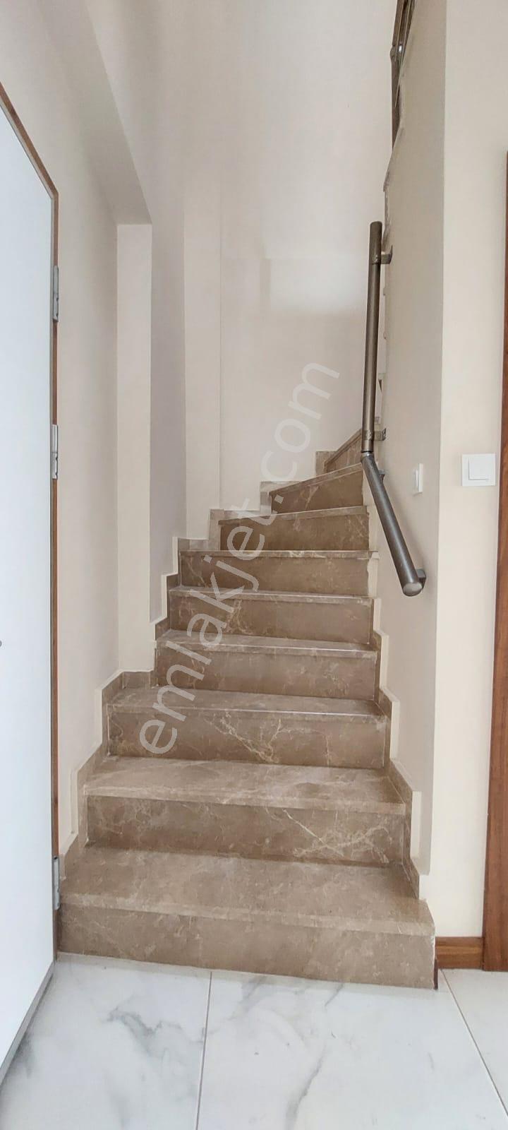 Demirci Mh.sinde Kiralık 4+1 Dubleks Daire. - Görsel 13