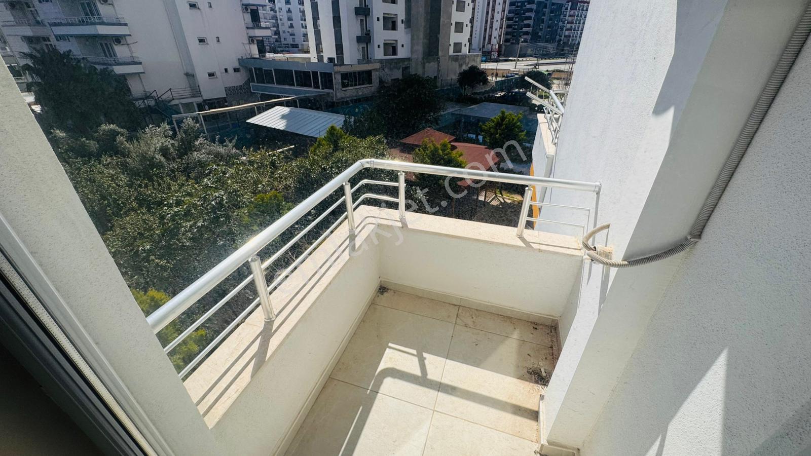 Kızkalesinde Havuz Ve Doğa Manzaralı Satılık 2+1 Daire - Görsel 27