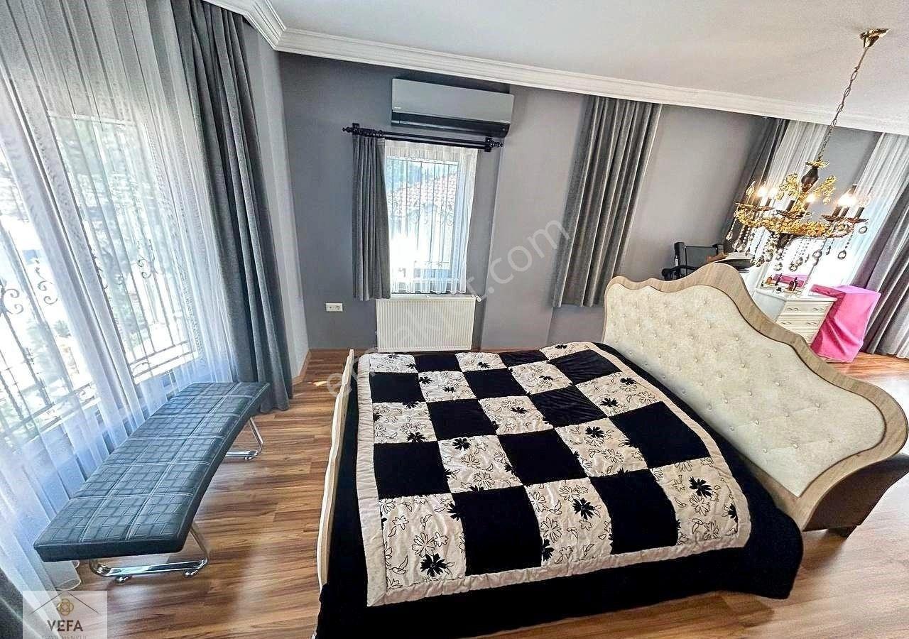 Camiavlu'da Doğa Manzaralı Havuzlu Müstakil Villa - Görsel 33