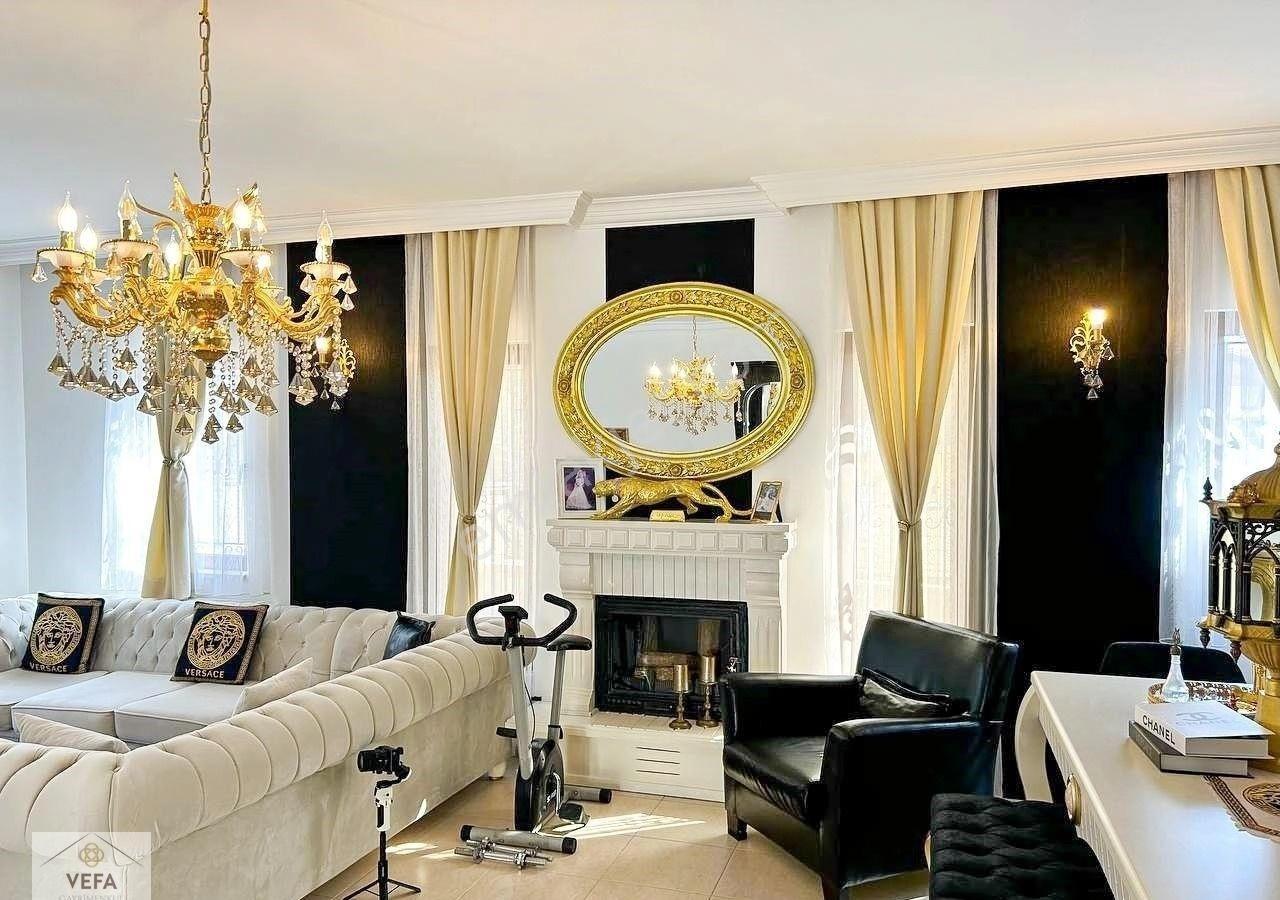 Camiavlu'da Doğa Manzaralı Havuzlu Müstakil Villa - Görsel 2
