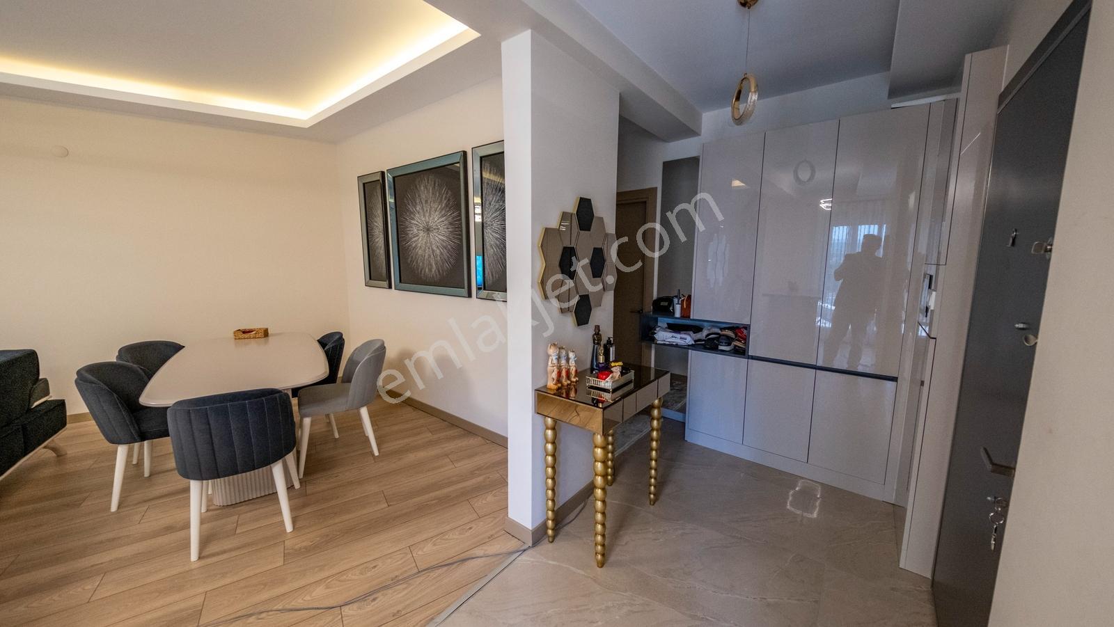 Gaziemir Satılık Daire Fatih Mahallesi Site İçi Lüks Daire - Görsel 17