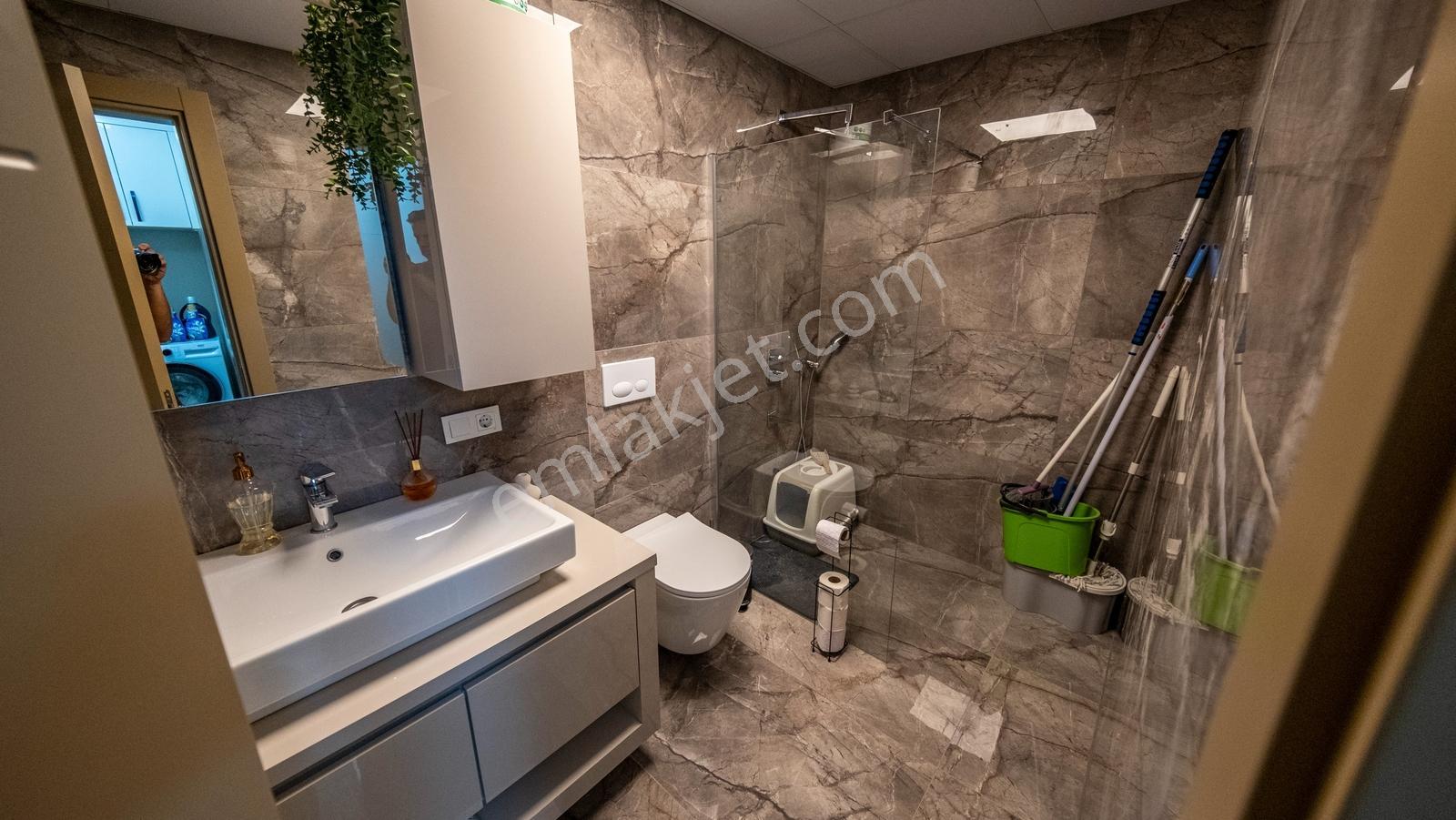 Gaziemir Satılık Daire Fatih Mahallesi Site İçi Lüks Daire - Görsel 27