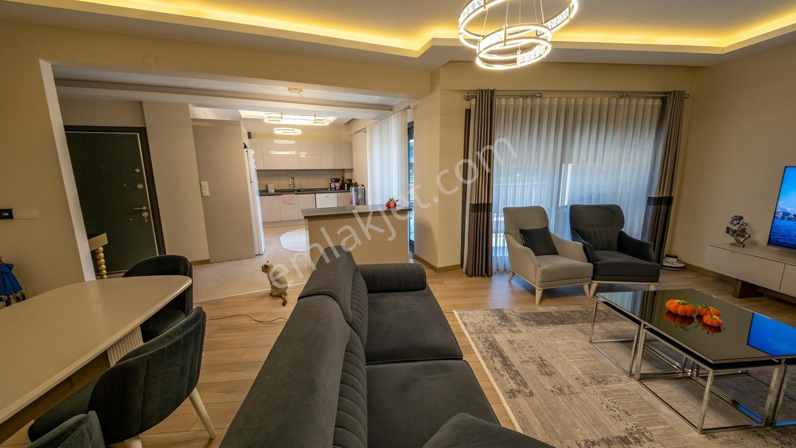 Gaziemir Satılık Daire Fatih Mahallesi Site İçi Lüks Daire - Görsel 14