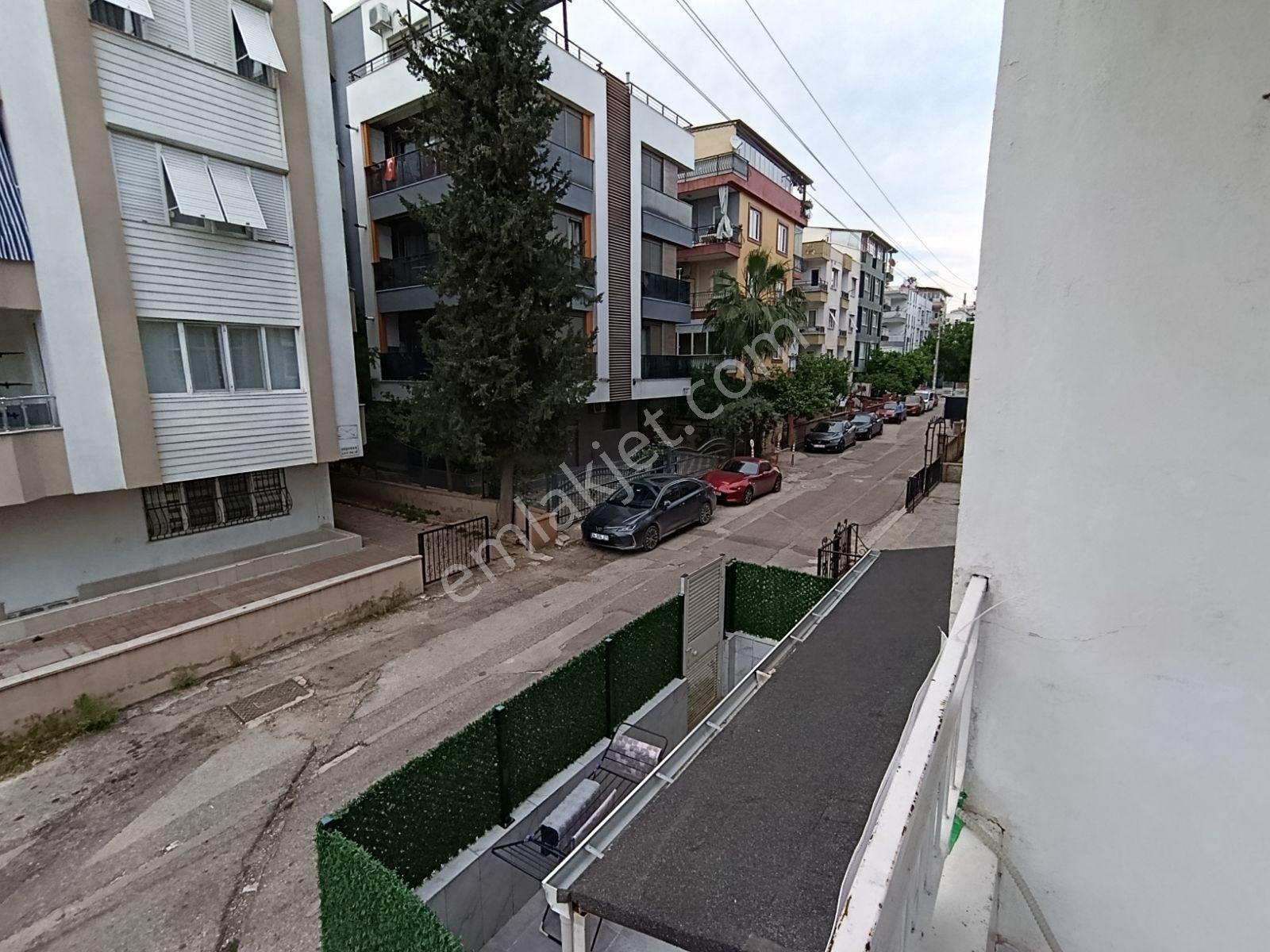 Gülverende Üniversiteye Yakın Yenilenmiş Satılık 2+1 | 85 M² - Görsel 11