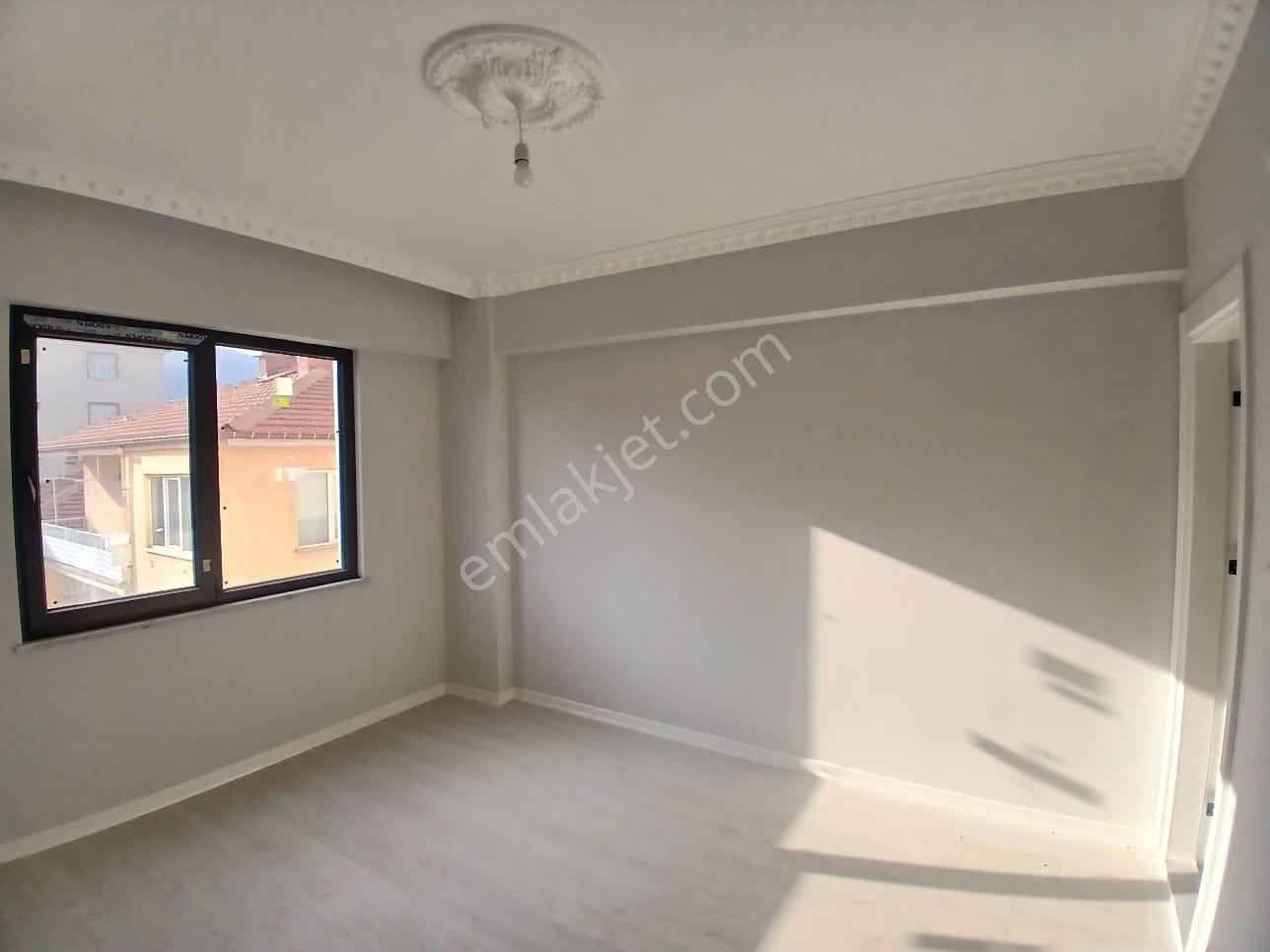 Akçay Emlak'tan Akşehir Park Hayat Hastahanesi Civarı Ara Kat Satılık Sıfır 2+1 Daire - Görsel 10