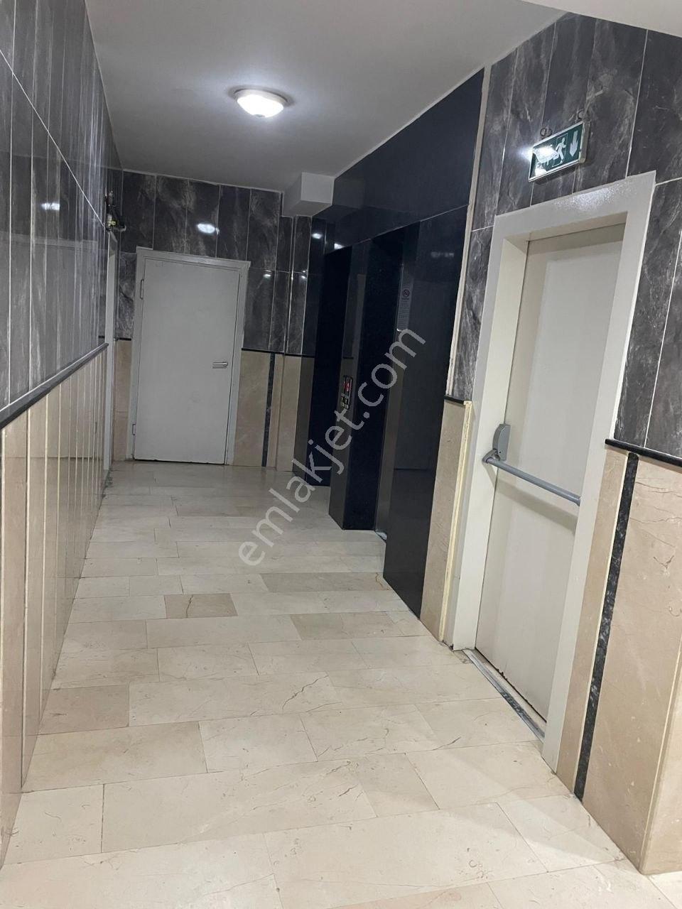 Bağcılar Barbarosta 110m2 Site İçinde, Masrafsız 2+1 Daire - Görsel 18