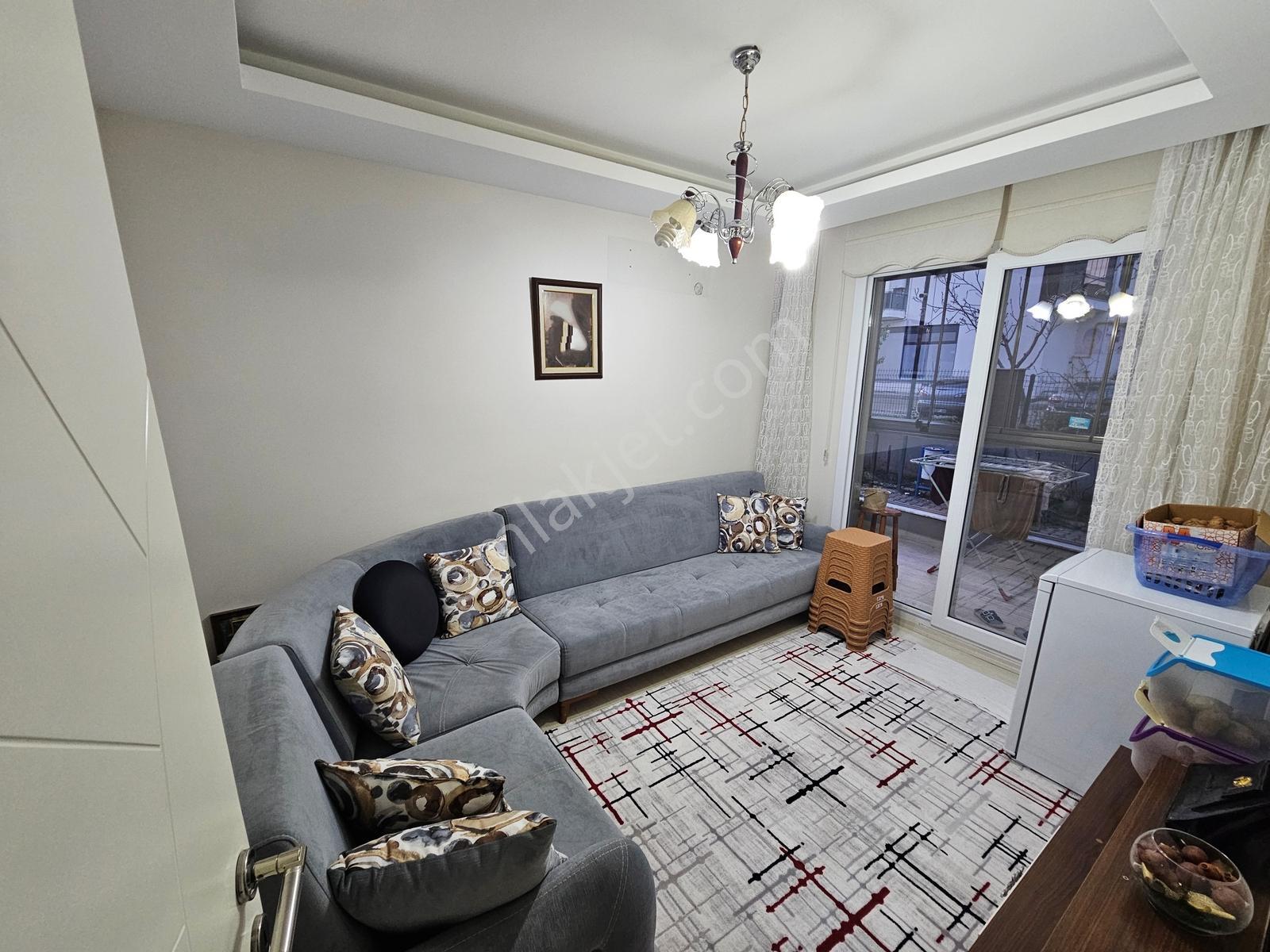 Menderes Merkezde Site İçi Satılık 3+1 Daire - Görsel 24