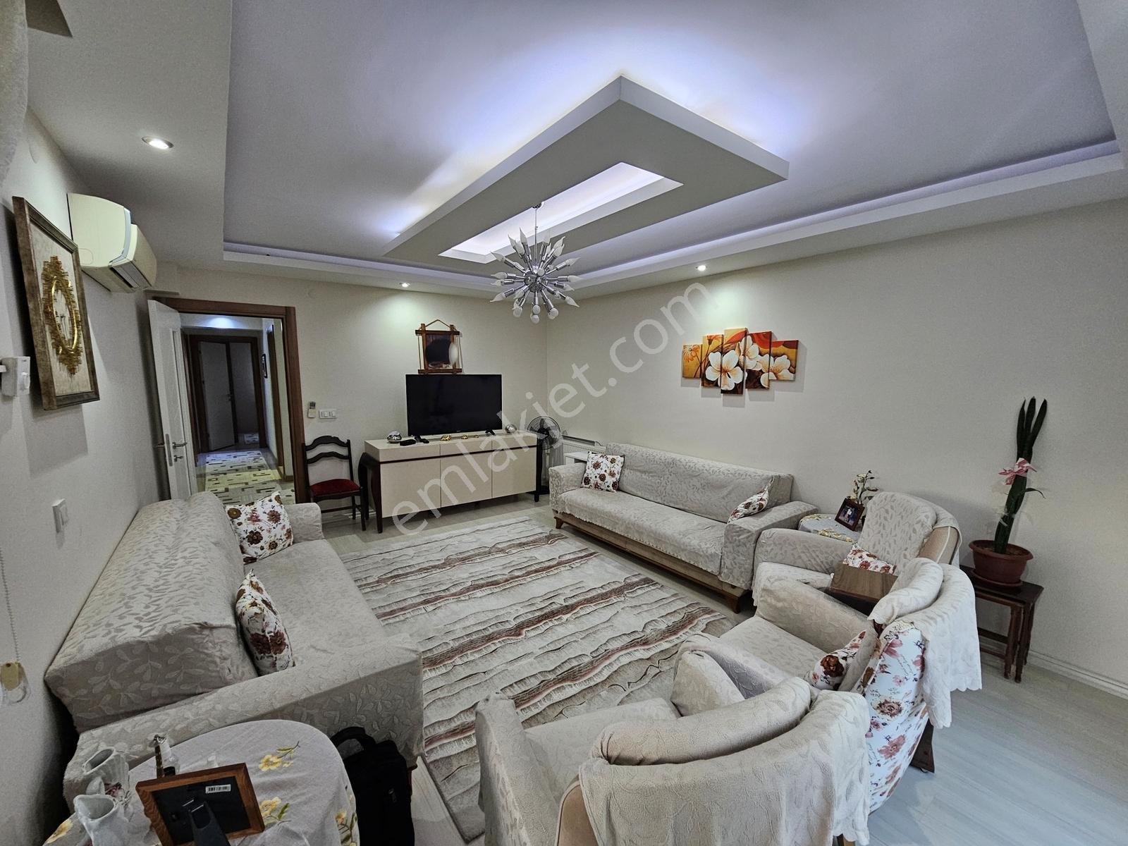 Menderes Merkezde Site İçi Satılık 3+1 Daire - Görsel 14
