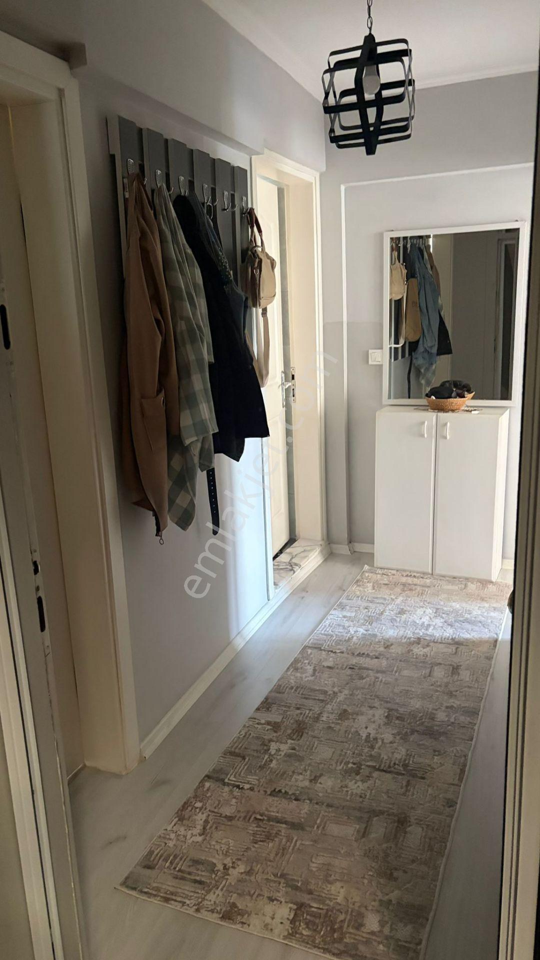 Bayraklı Çiçek Mahallesi 2 Katlı Satılık Bina - Görsel 9