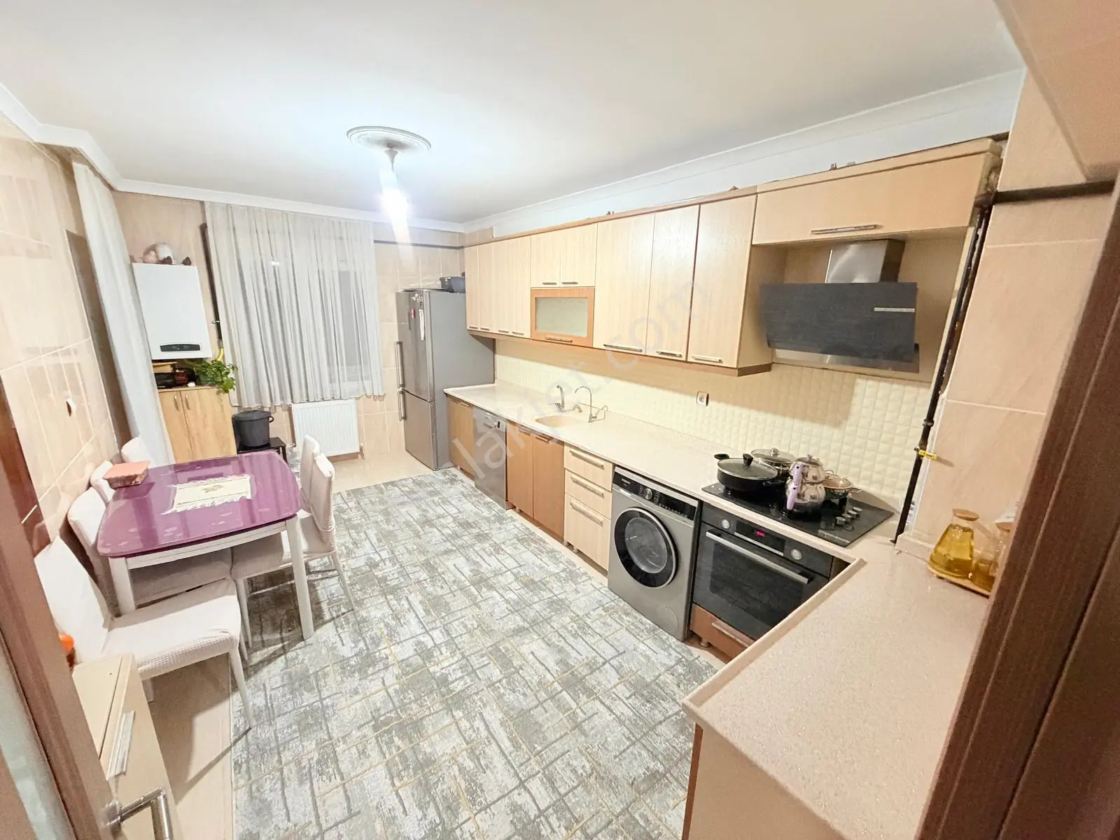 Demiröz'den Bulvara Yakın Okul Dibi Çift Balkon E. Banyolu 3+1!! - Görsel 2