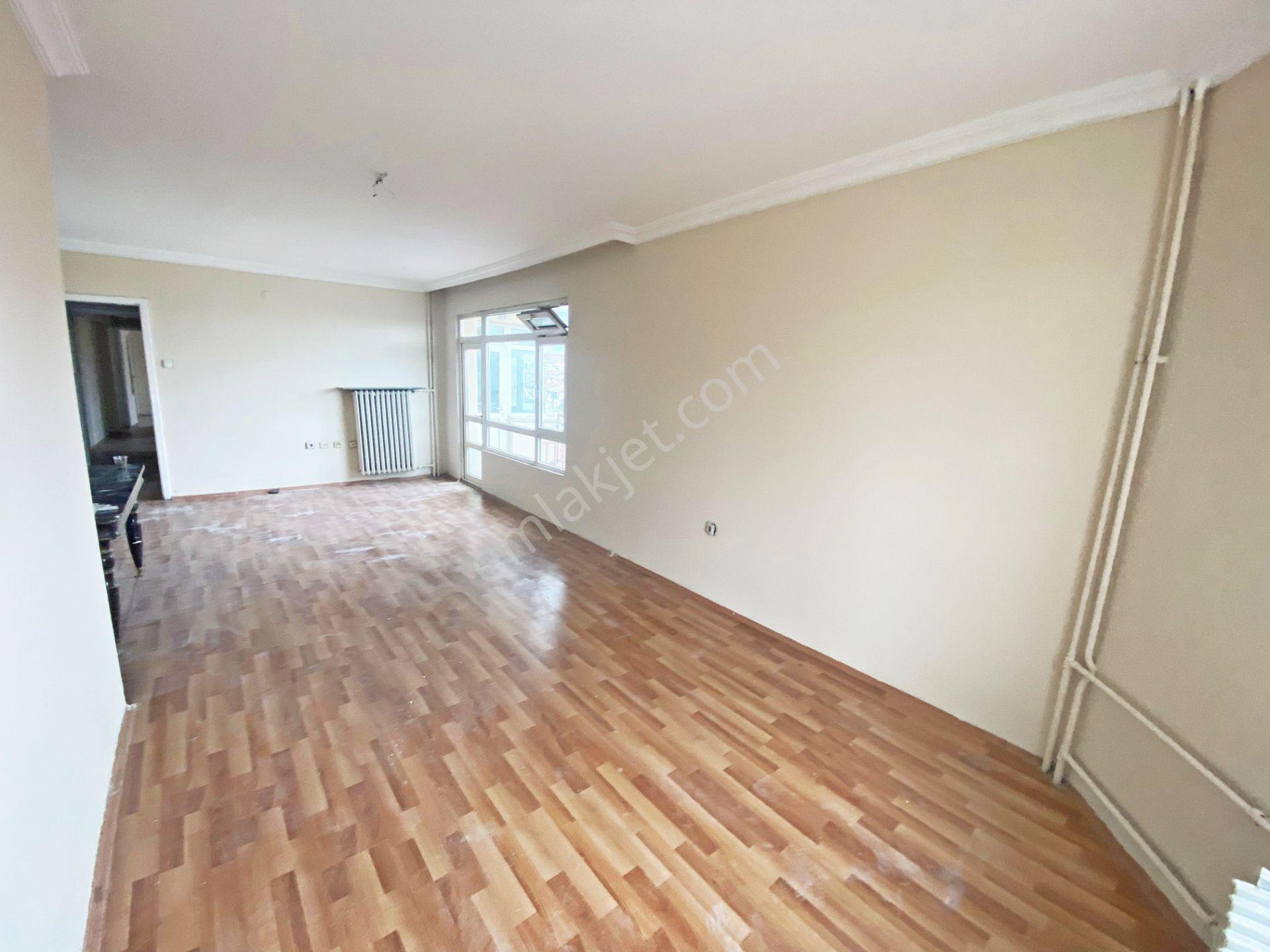 Ankalife'tan Hacettepe Mah.asansörlü Kiralık 3+1 Daire - Görsel 7