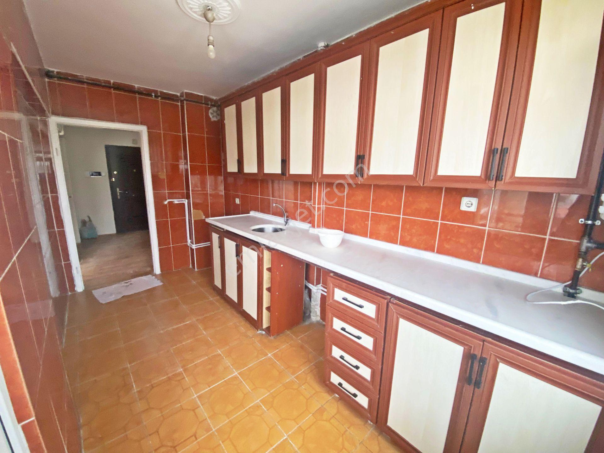 Ankalife'tan Hacettepe Mah.asansörlü Kiralık 3+1 Daire - Görsel 13