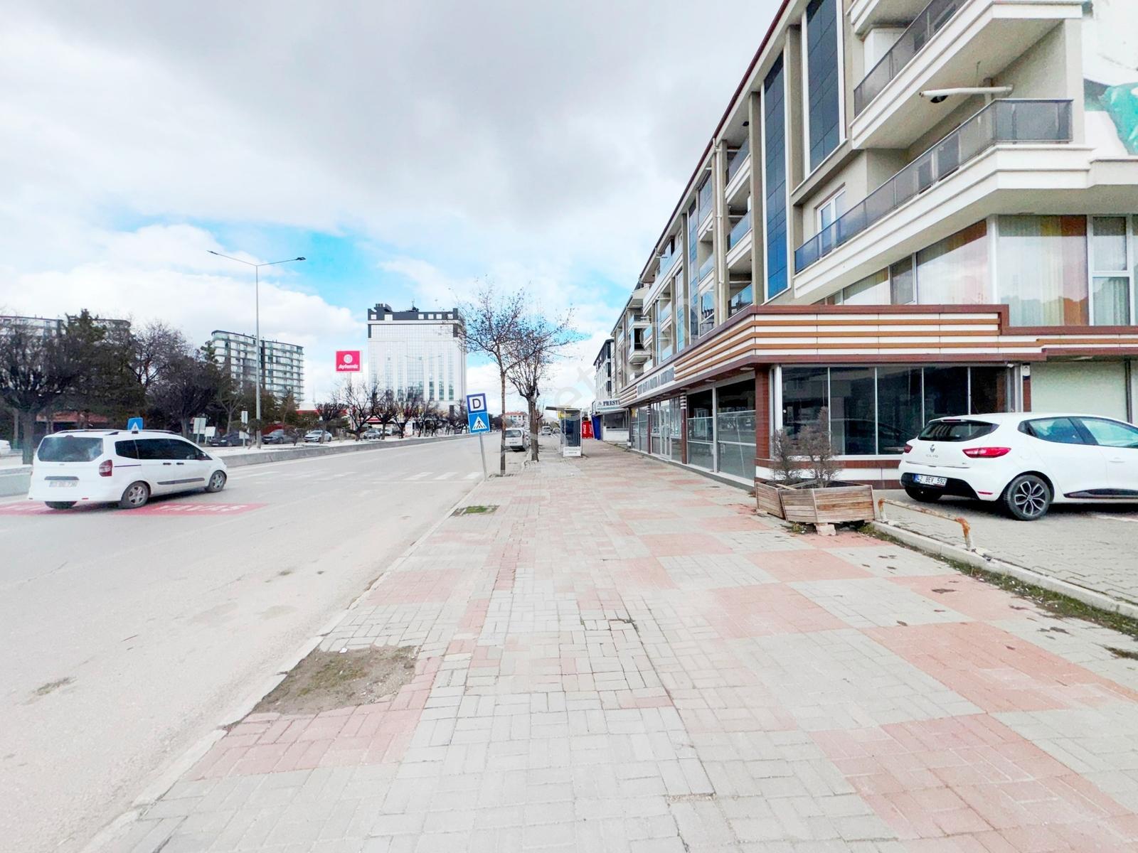 Ali Çetinkaya Blv.üzeri Tapu-tarım-maliye Yakın Eşyalı Lüks 1+1 - Görsel 25