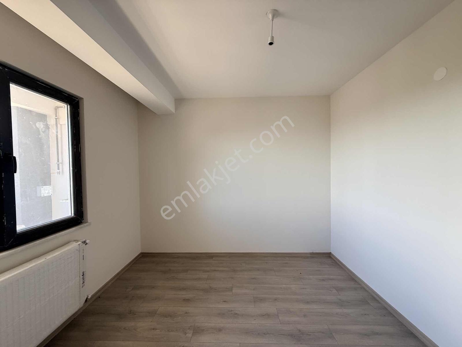 Hasköy Toptepe'de Deniz Manzaralı Geniş Lüks Antreli 1+1 Daire - Görsel 7