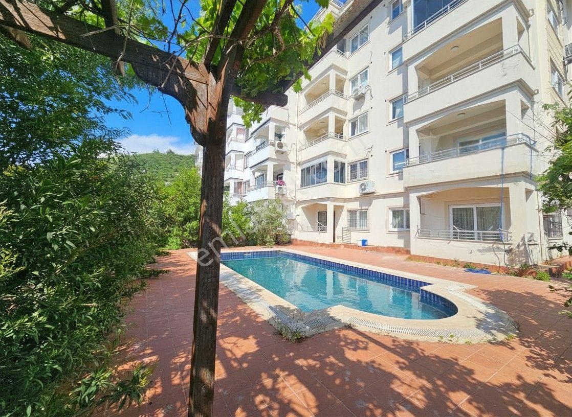 Goldhouse Dan Satılık Daire Şehir Ve Doğa Manzaralı Lüks 3+1 Havuzlu