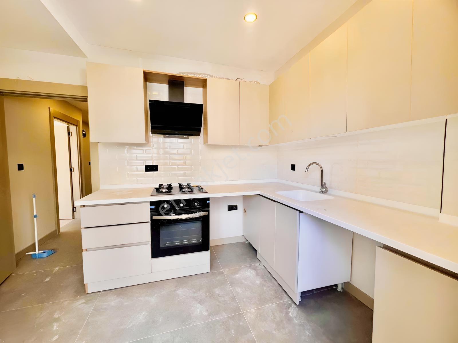 70 M² Net | Ayrı Mutfak | 2+1 Sıfır Daire - Görsel 17