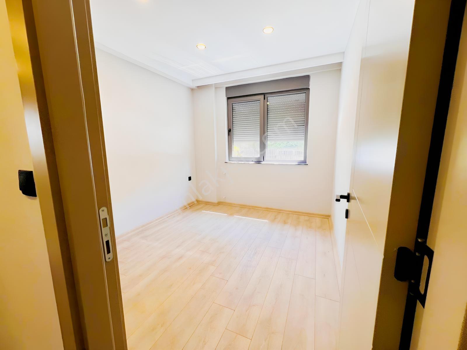 70 M² Net | Ayrı Mutfak | 2+1 Sıfır Daire - Görsel 30