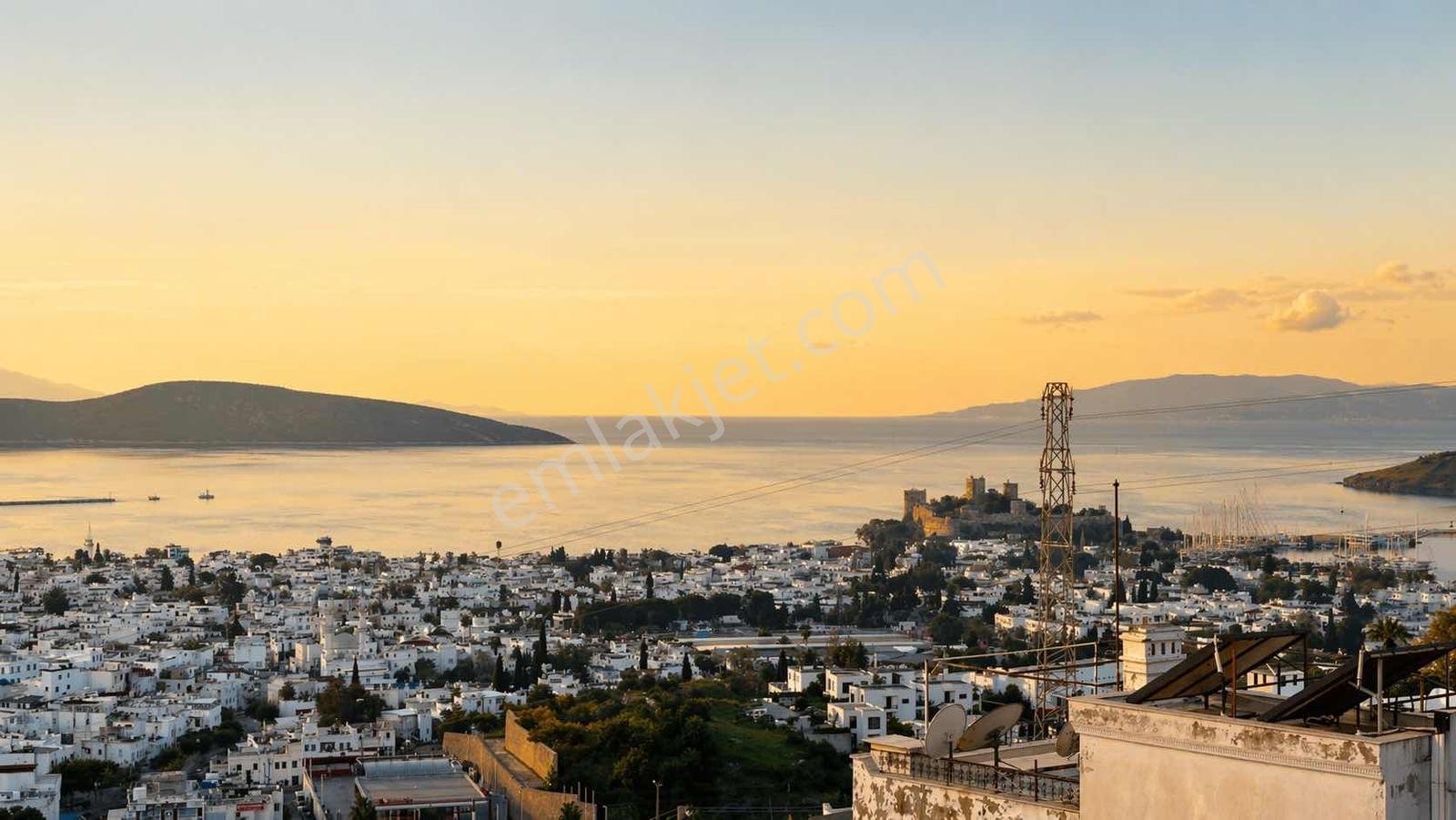 Century21 Point'den Bodrum Yokuşbaşı'nda Deniz Manzaralı Daire - Görsel 11