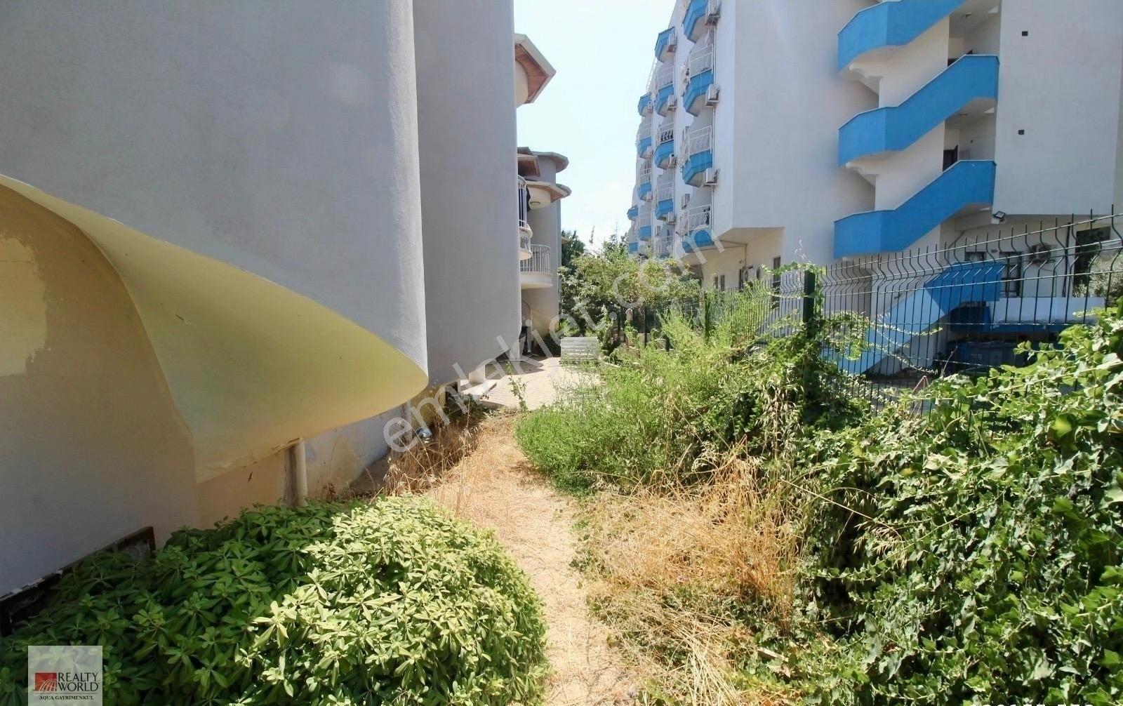 Alanya Konaklıda Satılık 5+1 Tripleks Villa | Denize Yakın - Görsel 33