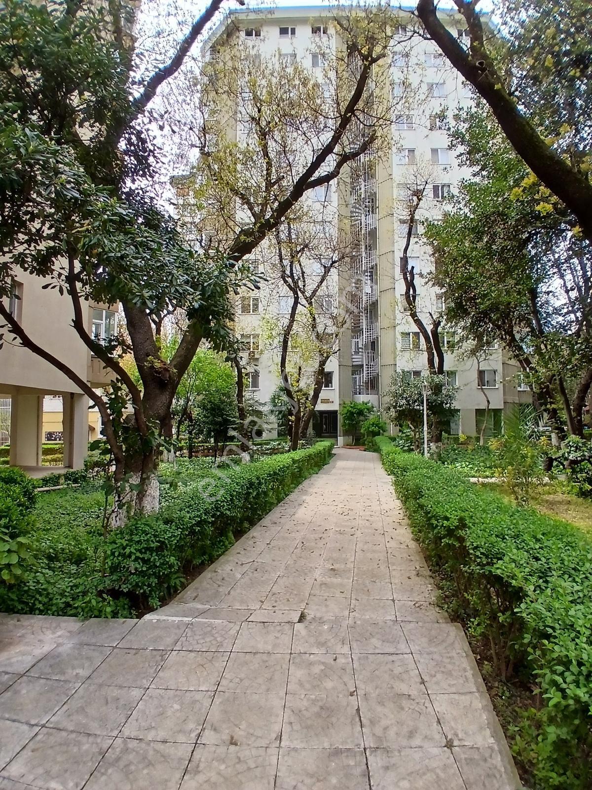 19 Mayıs Mahallesi'nde Site İçinde Satılık Geniş 3+1 Daire - Görsel 2