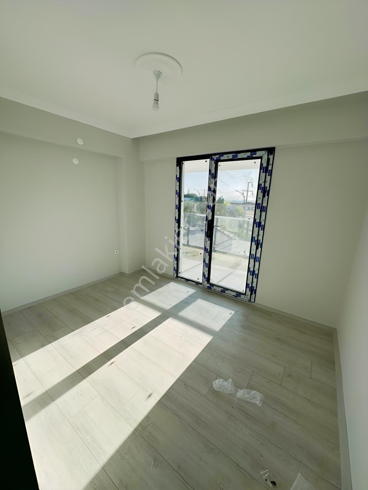 Ege Emlak'tan Otogar Karşısında Ön Cephe Kiralık 2+1 Daire - Görsel 14