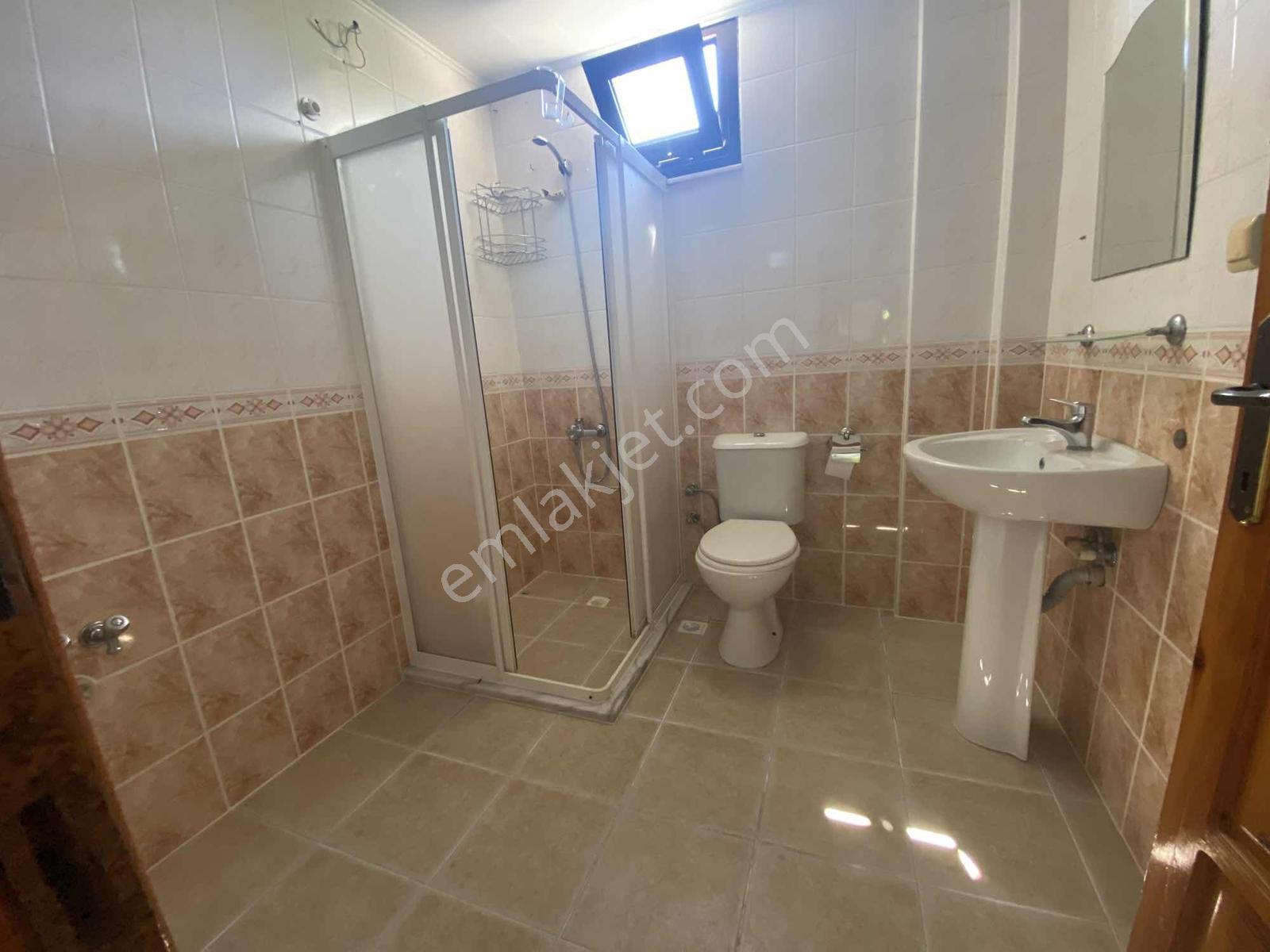 Babataşı' Nda Yüksek Giriş 3+1 Ayrı Mutfak Kiralık Daire - Görsel 26