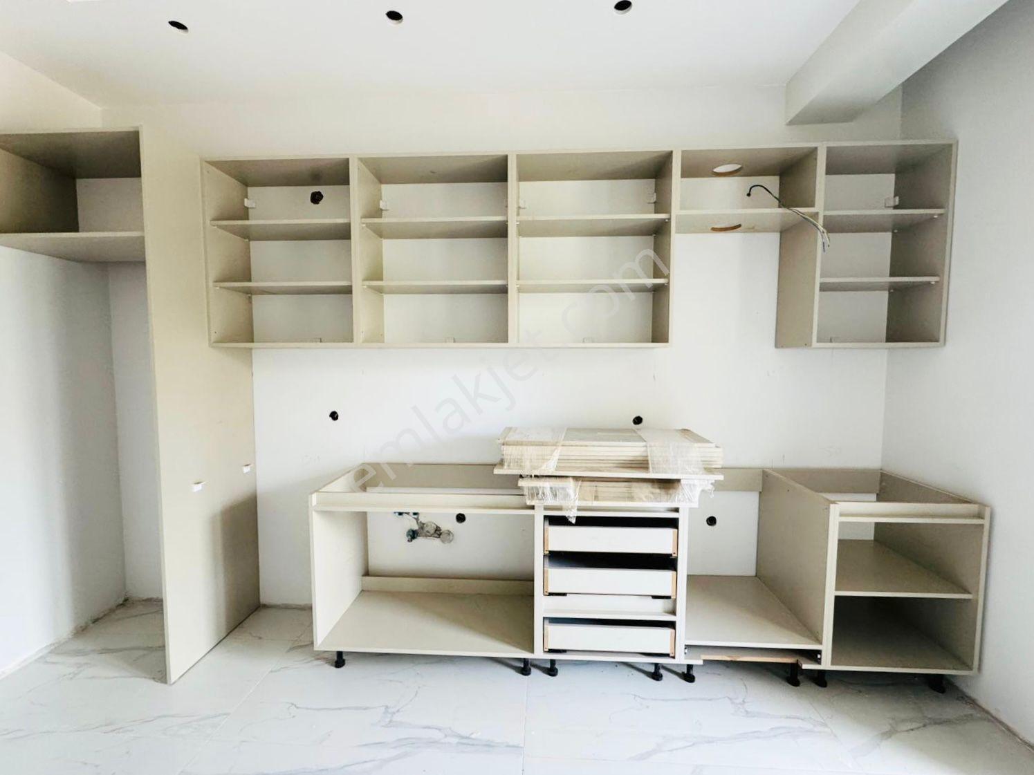 Dora Dan Kadıköyde Satılık Yüksek Giriş Ön Cephe 2+1 Daire - Görsel 20