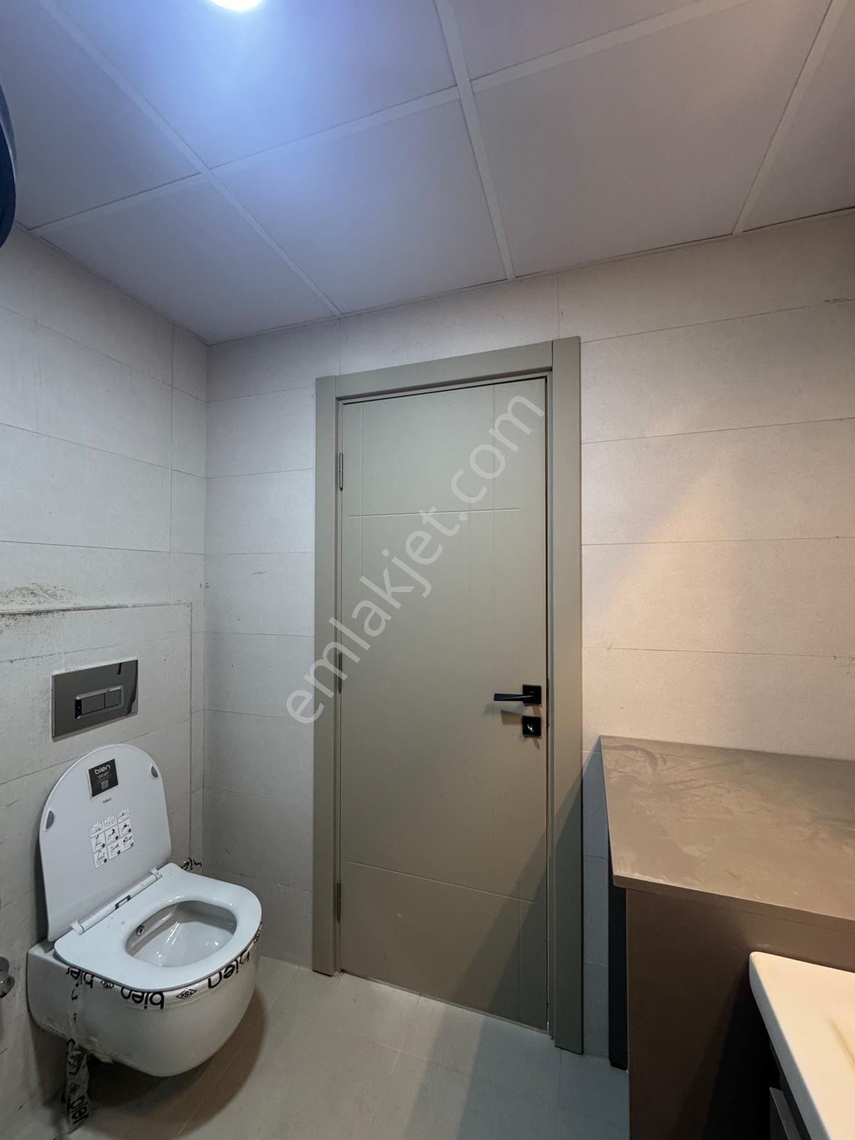 Atatürk Mahallesinde Geniş Ferah Site İçinde 2+1 Lüks Daire - Görsel 18